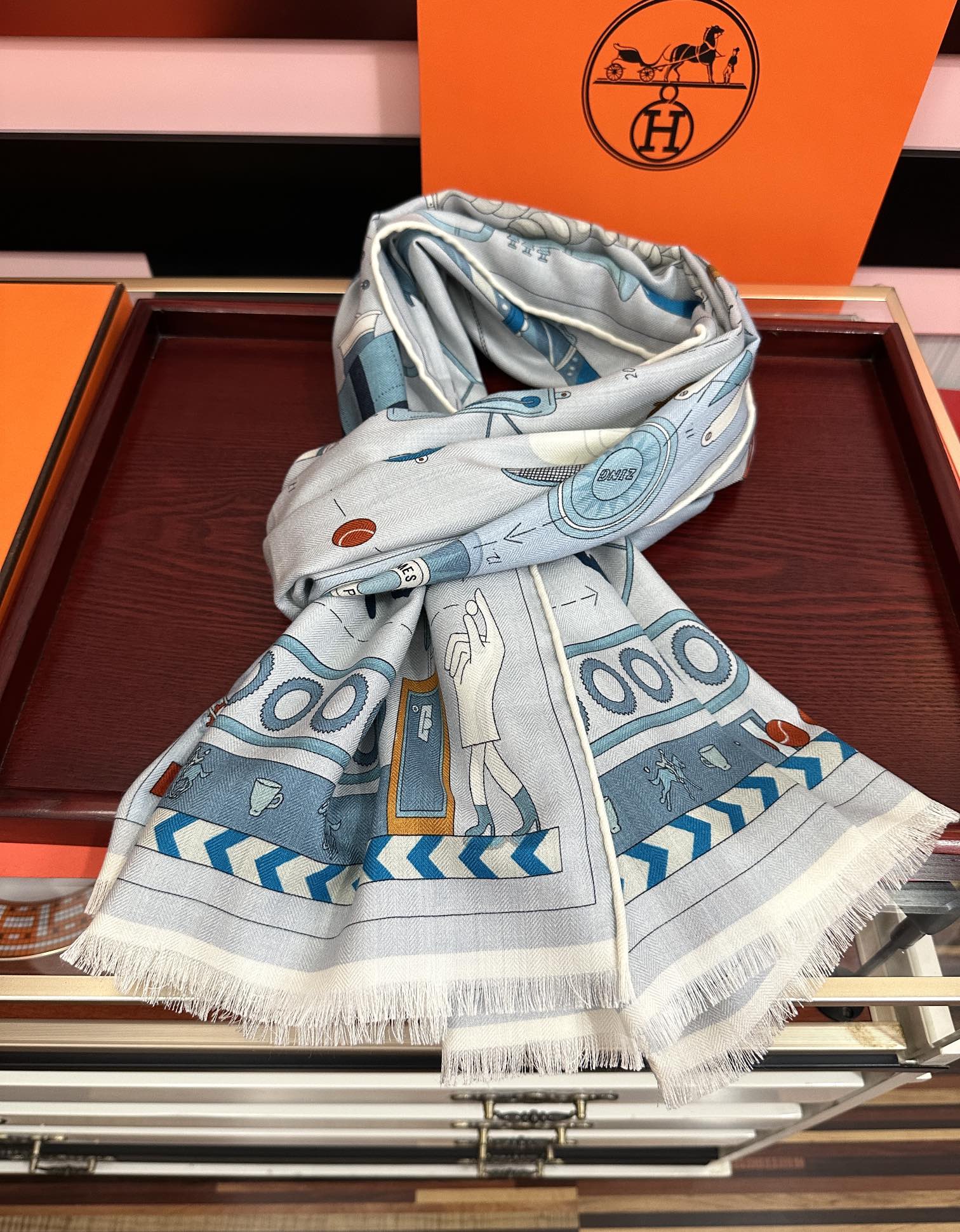 新款 爱马仕。【双面同色骏马】太美了[吃瓜][嘴唇]四季都可以用[勾引]真心美的让人非常非上身效果简直美