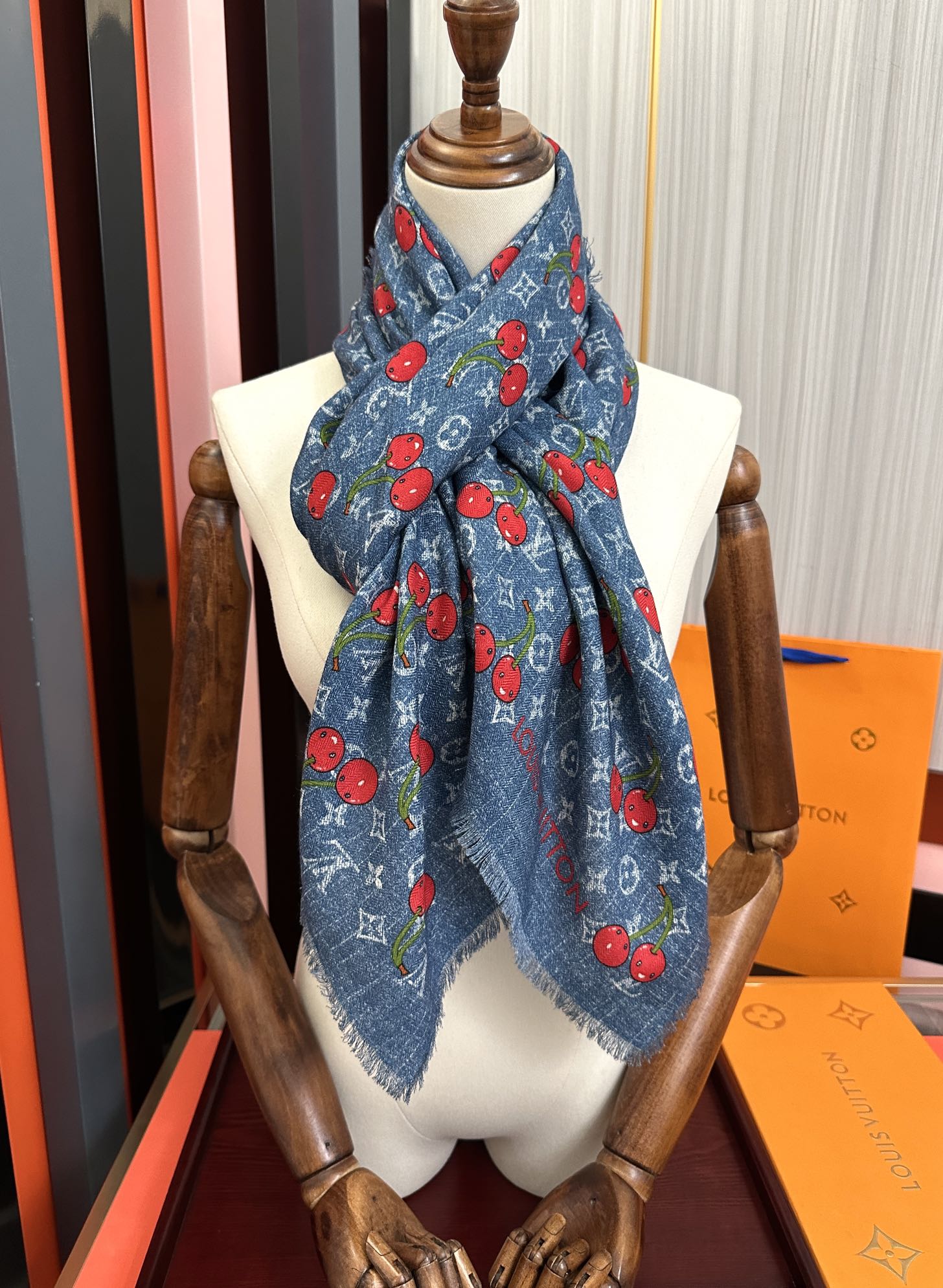 上新❤️LV 2025【双面同色樱桃🍒】经典优雅[礼物]~气质到骨子里[色]新一季的面料超高级，真心超级