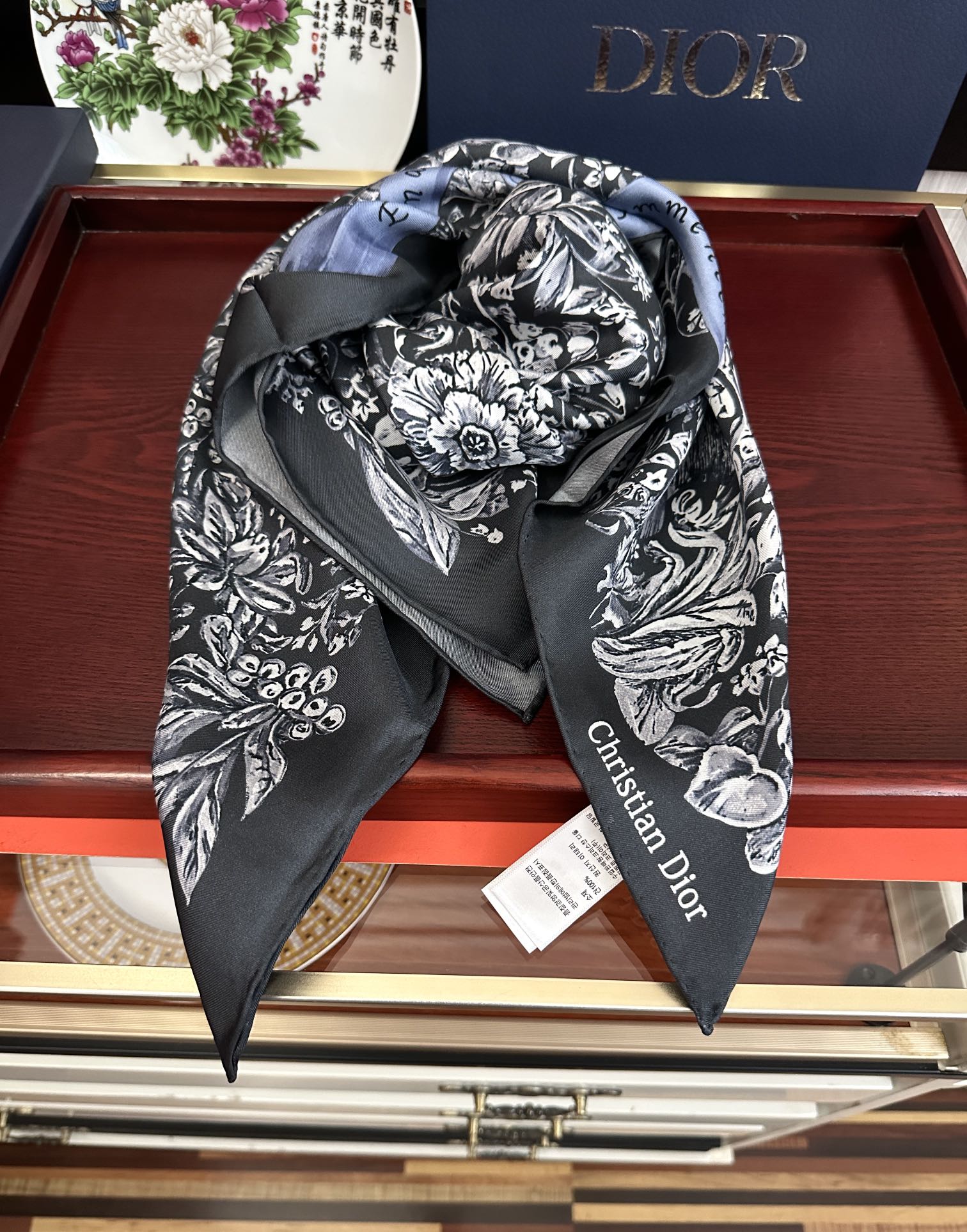 🔥新款 迪奥 官网同步 【花卉系列】太美了 2025春夏季新款，太美了[玫瑰]买到都说好👍下手一定要快高