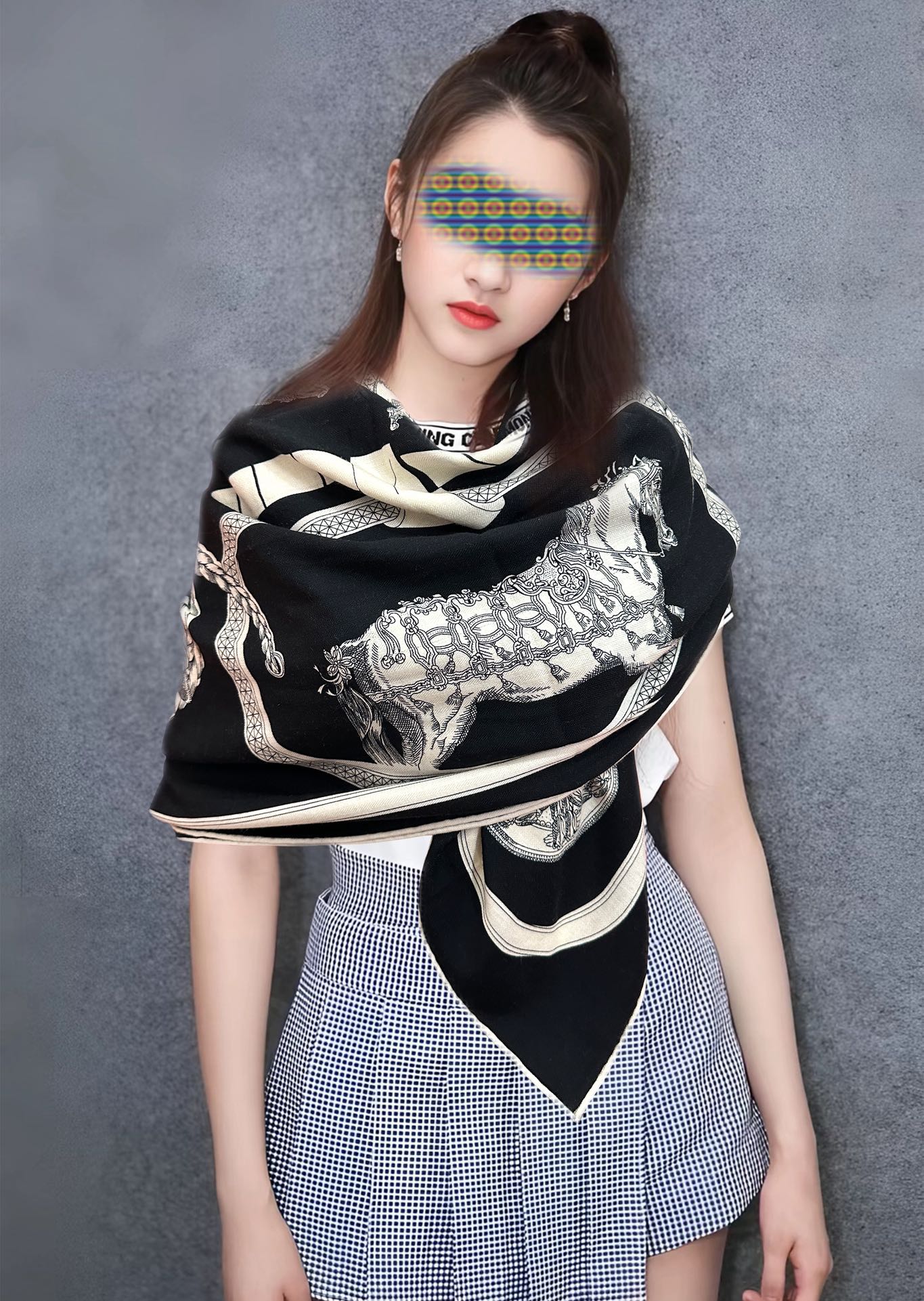 上新。爱马仕❤️2025【双面同色】ZG同步 H家买了都说好看推荐💕顶级工艺超值[太阳]爆款🎁🎁羊绒方巾