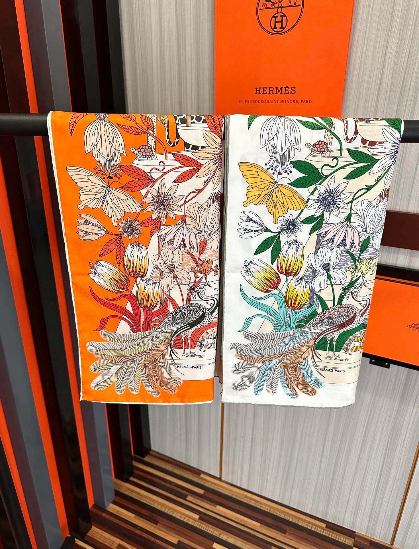 高版本🔥HERMES 【珍奇乐园】[太阳]精致卷边[嘴唇]品质感很显好[得意]好搭到上瘾的丝巾[色]带着