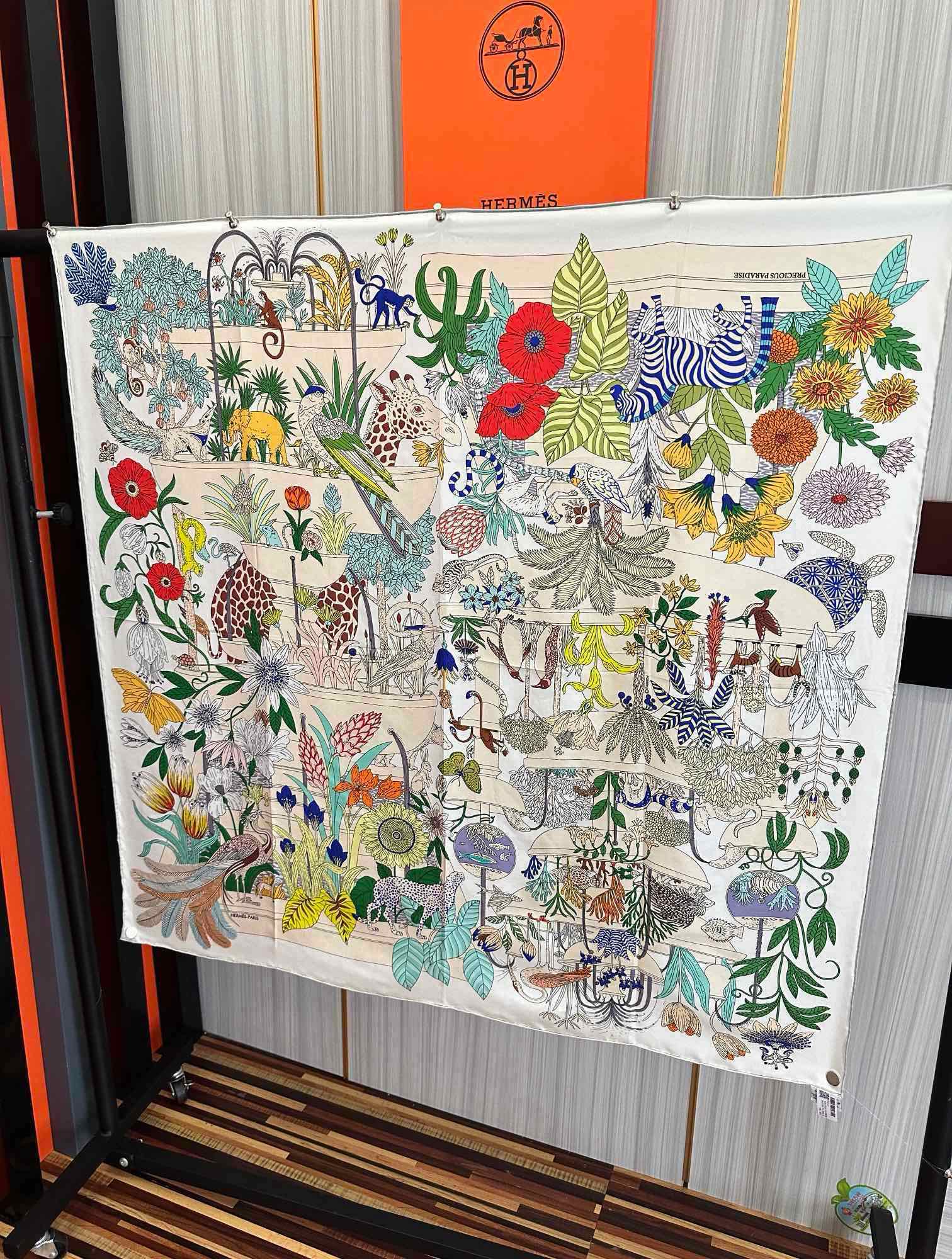 高版本🔥HERMES 【珍奇乐园】[太阳]精致卷边[嘴唇]品质感很显好[得意]好搭到上瘾的丝巾[色]带着