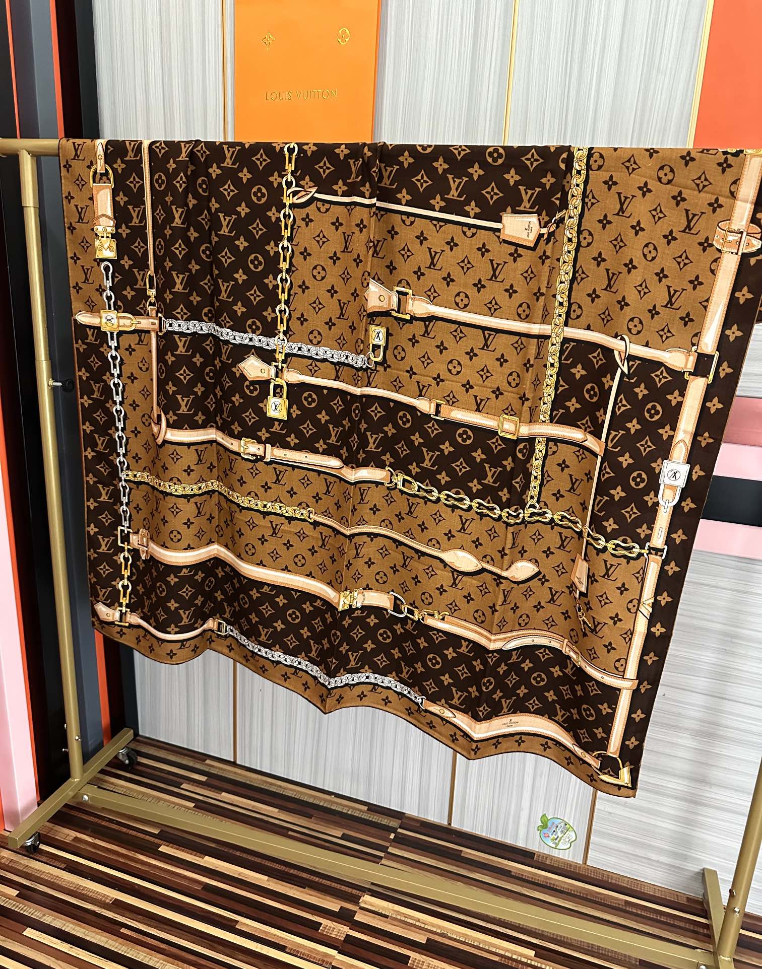 上新❤️LV 2025【双面同色热】永远都是那么经典优雅[礼物]~气质到骨子里[色]新一季的面料超高级，