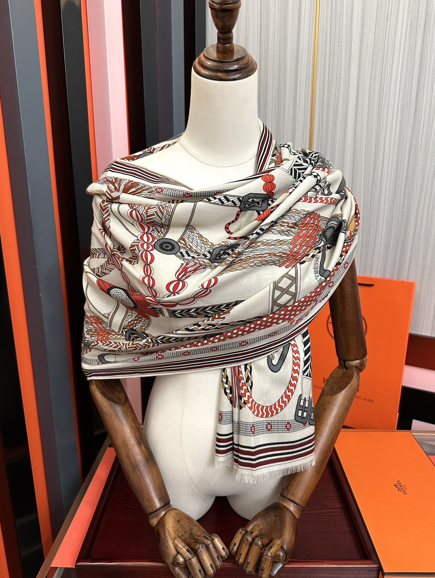 🔥新款2025 爱马仕🔥【双面同色】太美了[吃瓜]下手一定要快[嘴唇]四季都可以用[勾引]真心美的让人非