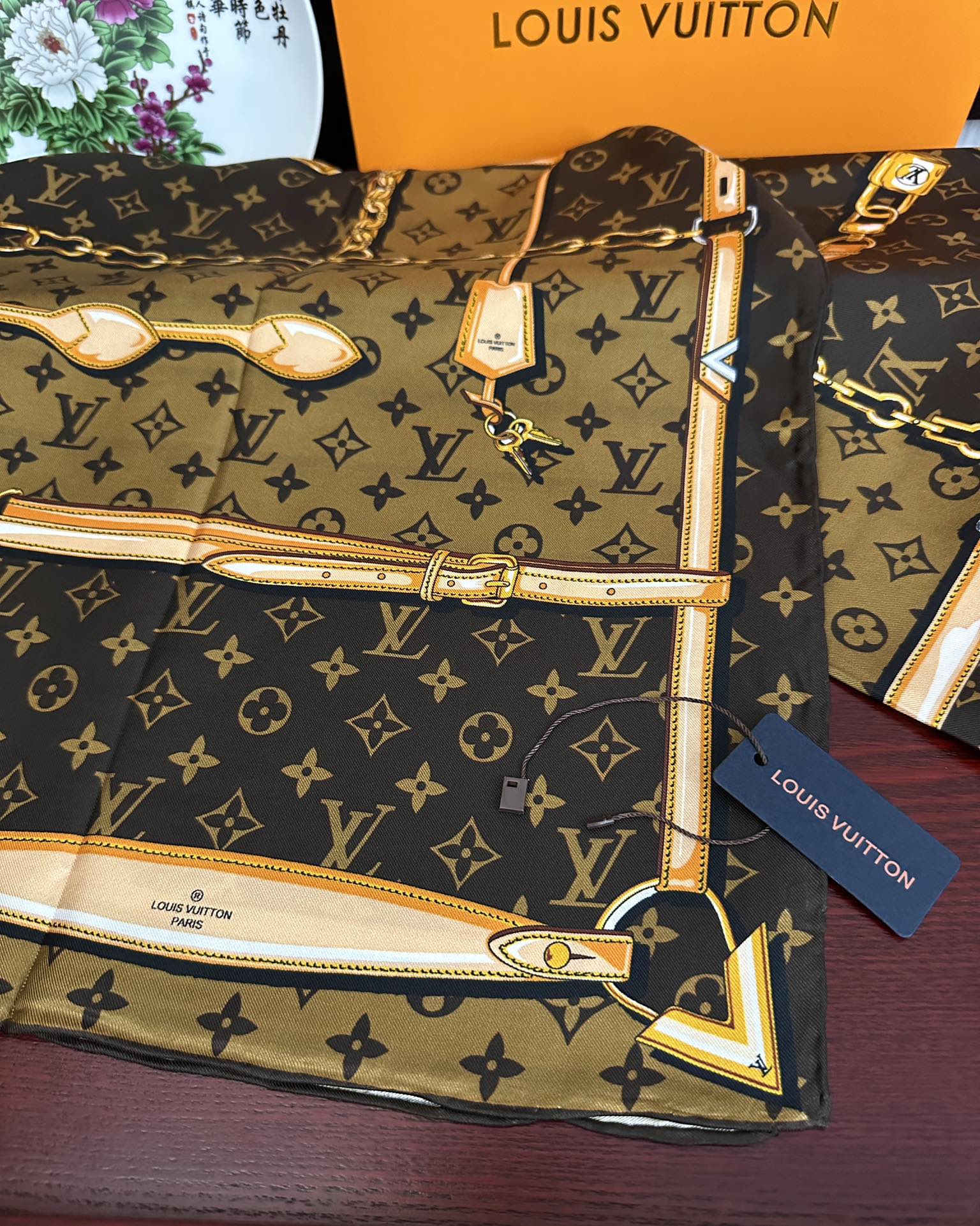 上新，L家 2025年最新款🔥💃💄女神及日常都非常好搭配的款😍平时穿搭也非常好搭配，整个人看起来都会神采