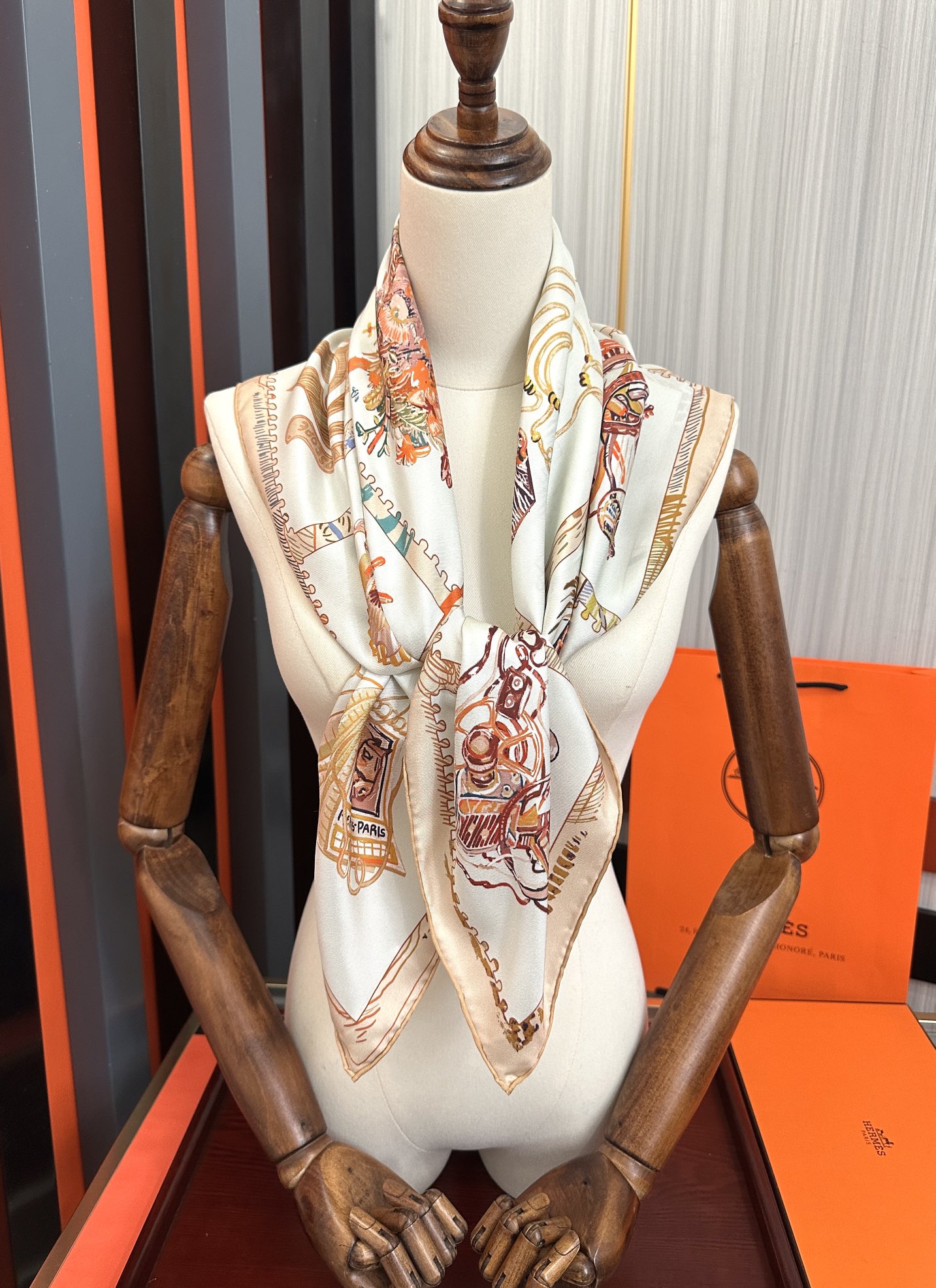 。 25新款【骏马系列】买到都说好👍下手一定要快高端 大爱❤️女人尤物 货极少 四季都可以用‼️真心美的