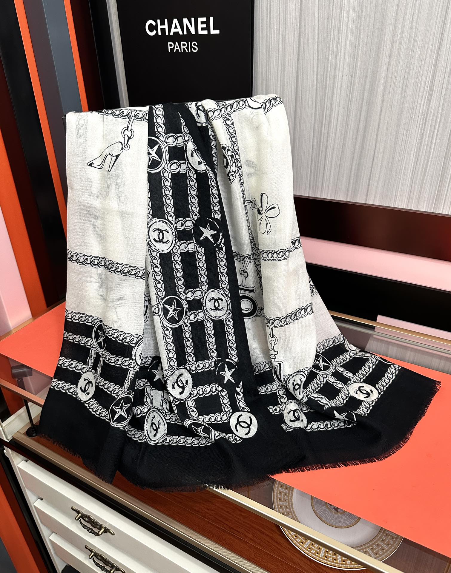 新款❤️香奈儿 ZG同步 太美了 女士们必备款秋冬首选 经典优雅Coco风[礼物]~气质到骨子里[色]香