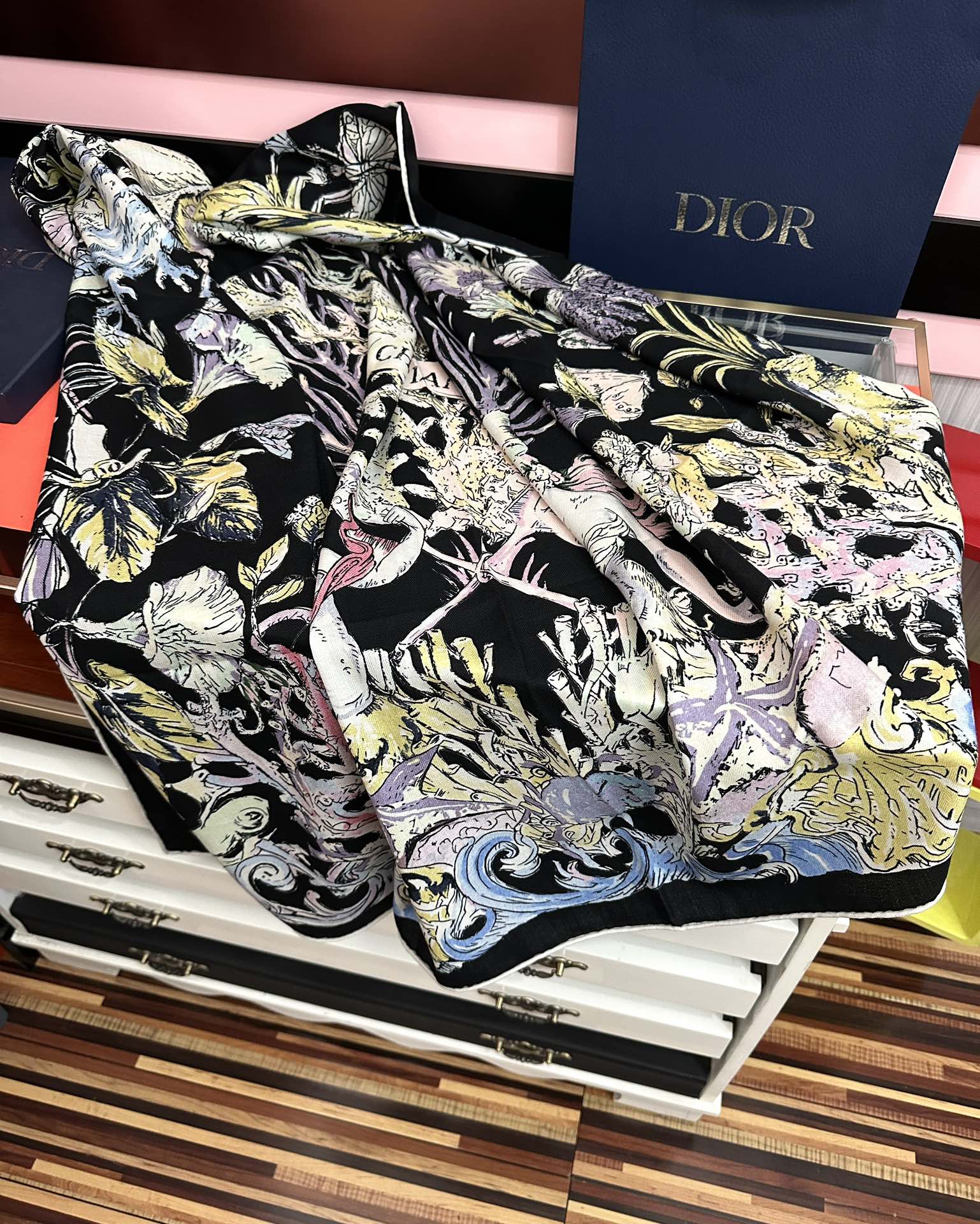 ❤️2025 迪奥 太美了ZG同步 【双面同色】[發]经典设计优雅风[礼物]~气质到骨子里[色]新一季的