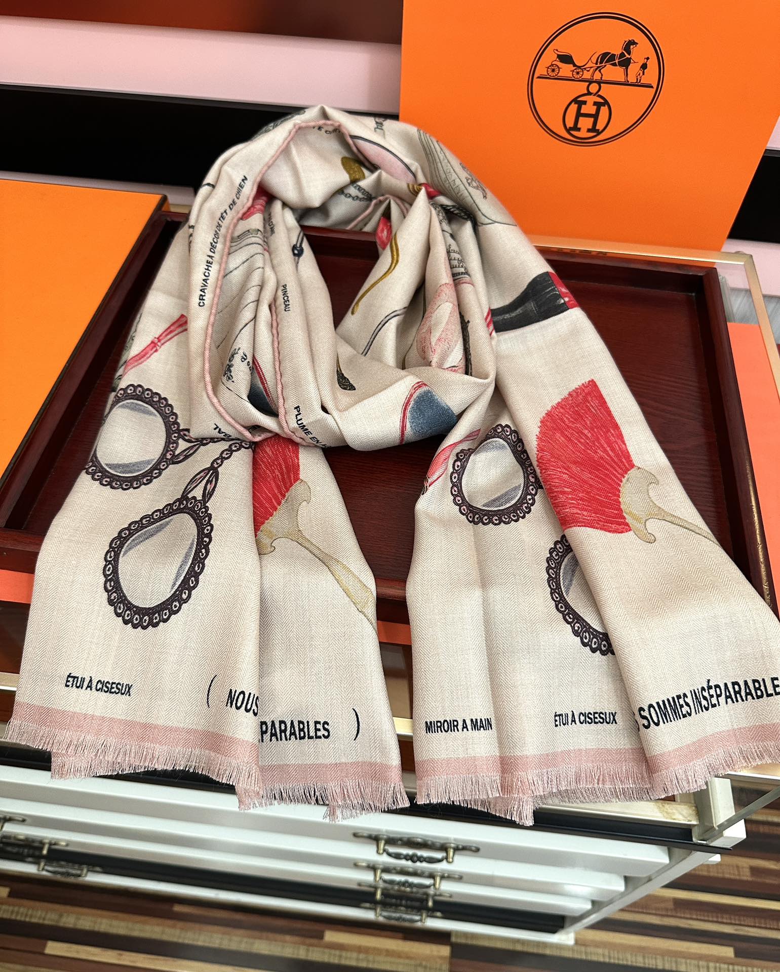 🔥新款 爱马仕🔥【型影相随】双面同色 太美了[吃瓜]下手一定要快[嘴唇]四季都可以用[勾引]真心美的让人