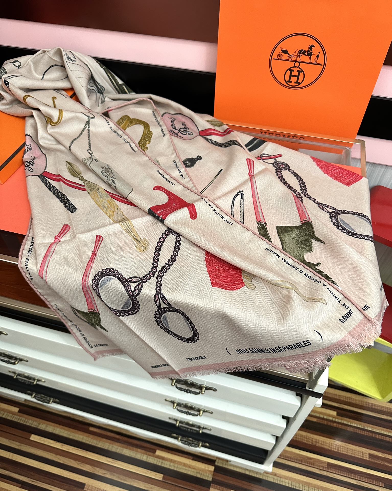 🔥新款 爱马仕🔥【型影相随】双面同色 太美了[吃瓜]下手一定要快[嘴唇]四季都可以用[勾引]真心美的让人