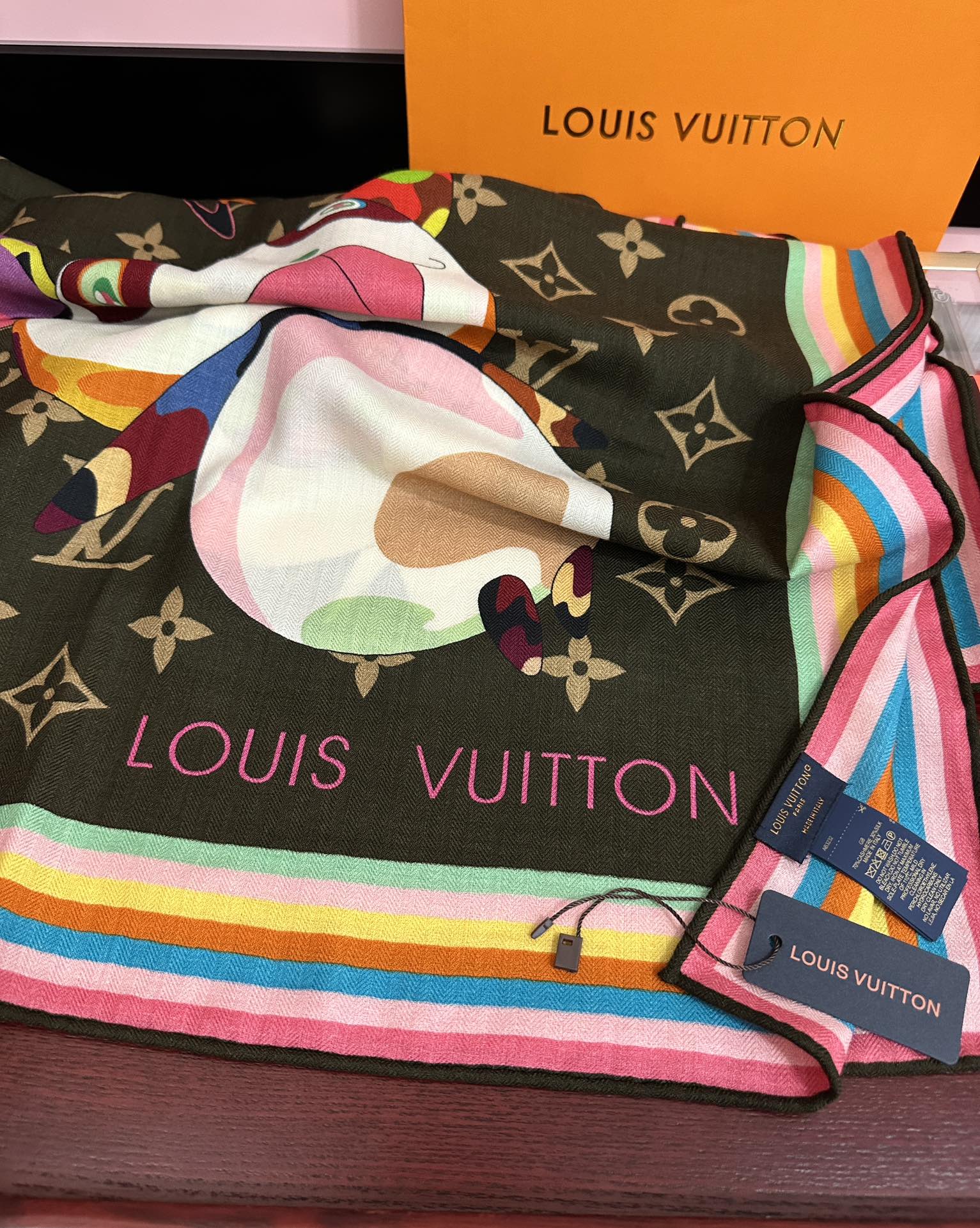 新款❤️LV 太美了ZG同步 【双面同色】今年最流行的花型 经典优雅[礼物]~气质到骨子里[色]新一季的