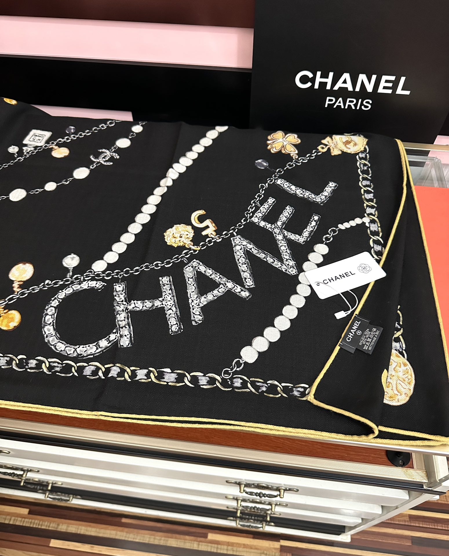 新款❤️2025 香奈儿 ZG同步 太美了 【双面同色】香奶奶永远设计优雅风格[礼物]~气质到骨子里[色