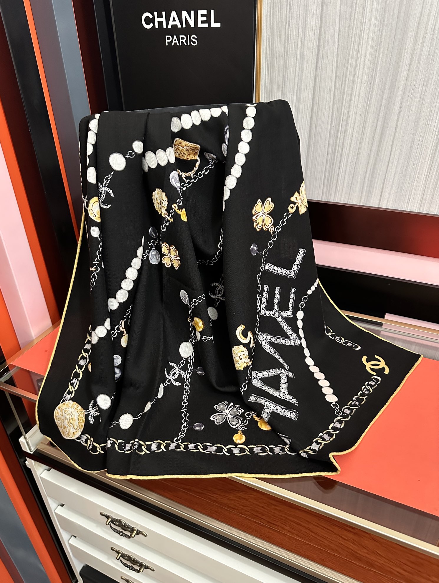 新款❤️2025 香奈儿 ZG同步 太美了 【双面同色】香奶奶永远设计优雅风格[礼物]~气质到骨子里[色