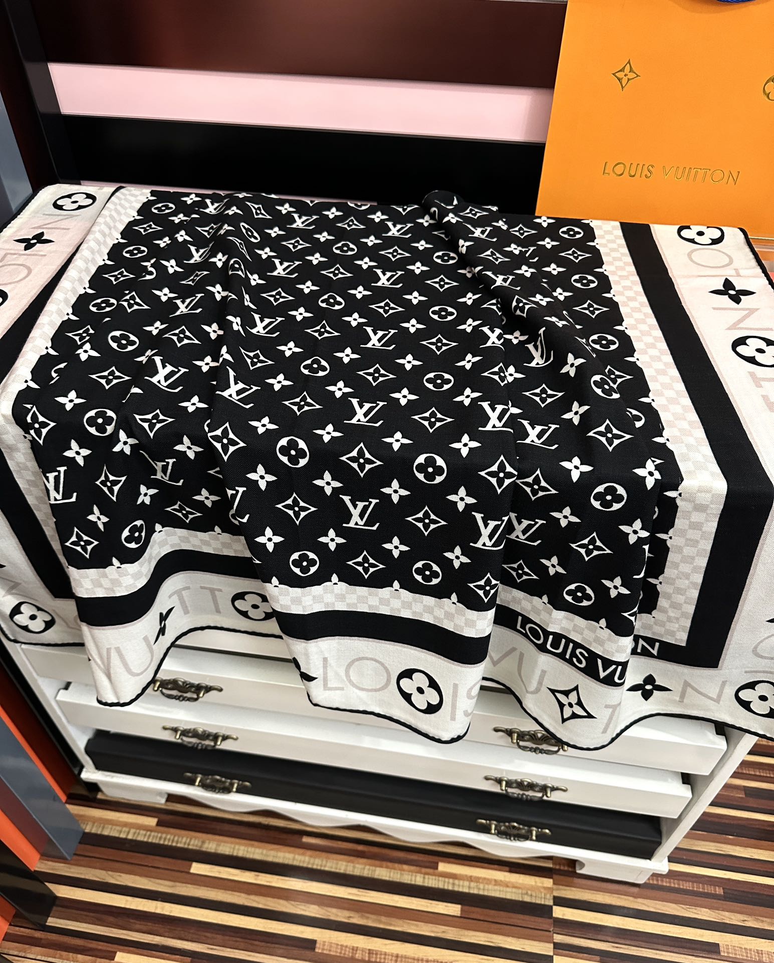 ❤️新款 L V永远都是这么经典 太美了【双面同色】经典优雅[礼物]~气质到骨子里[色]新一季的面料超高