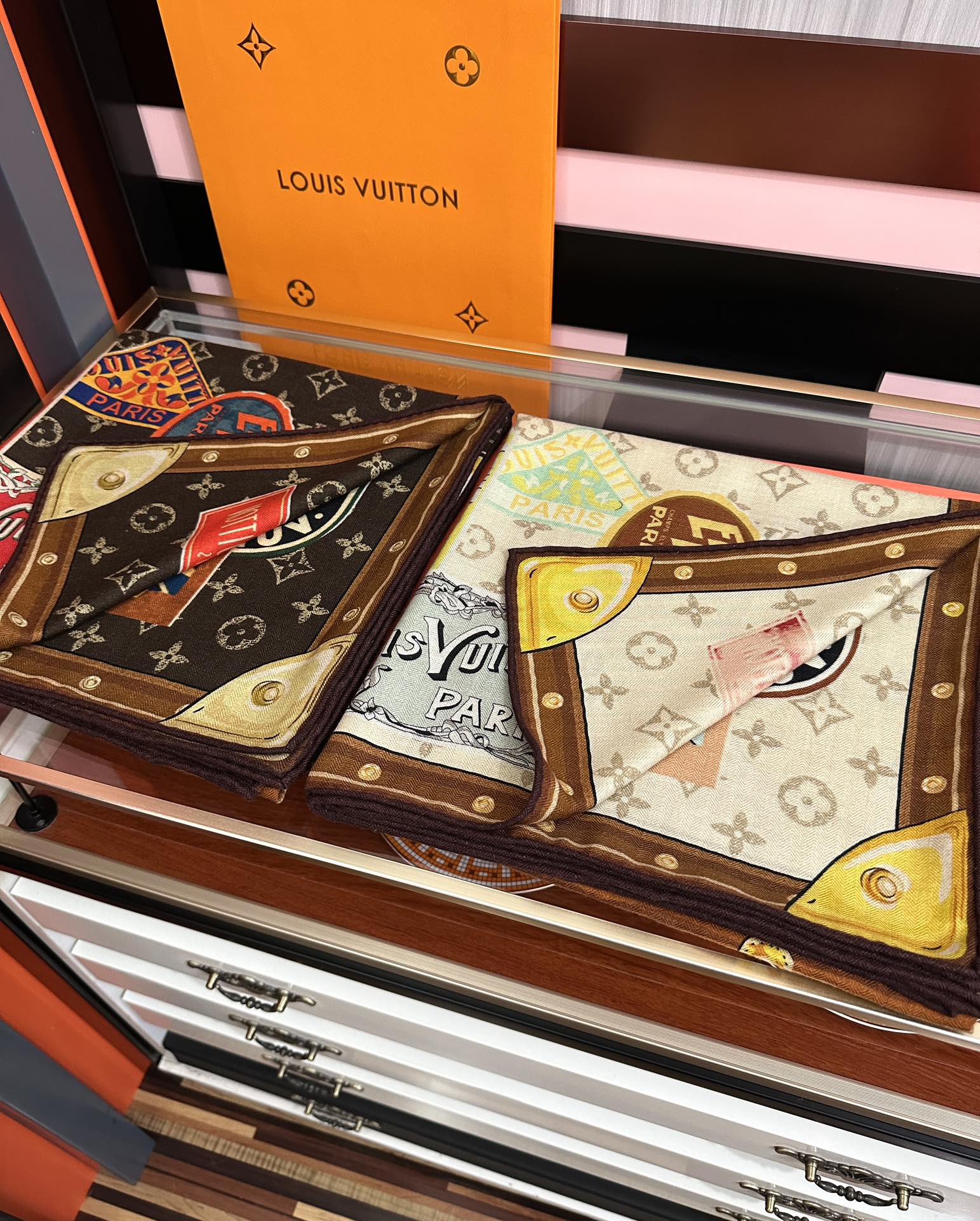 ❤️新款LV 2025高品质 官网同步【双面同色】经典优雅[礼物]~气质到骨子里[色]新一季的面料超高级