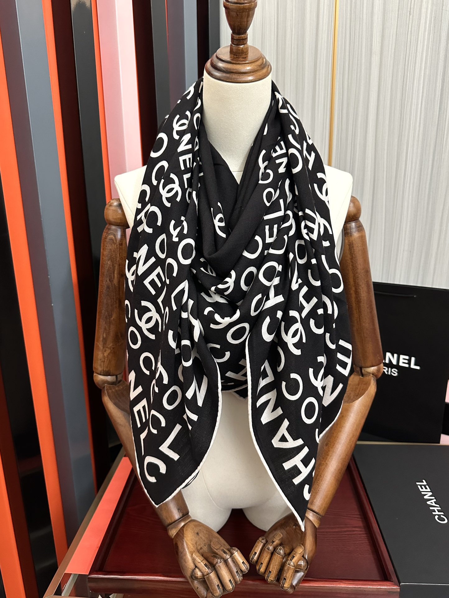 上新❤️2025 香奈儿 ZG同步 【coco风格字母】[發]经典设计优雅风[礼物]~气质到骨子里[色]