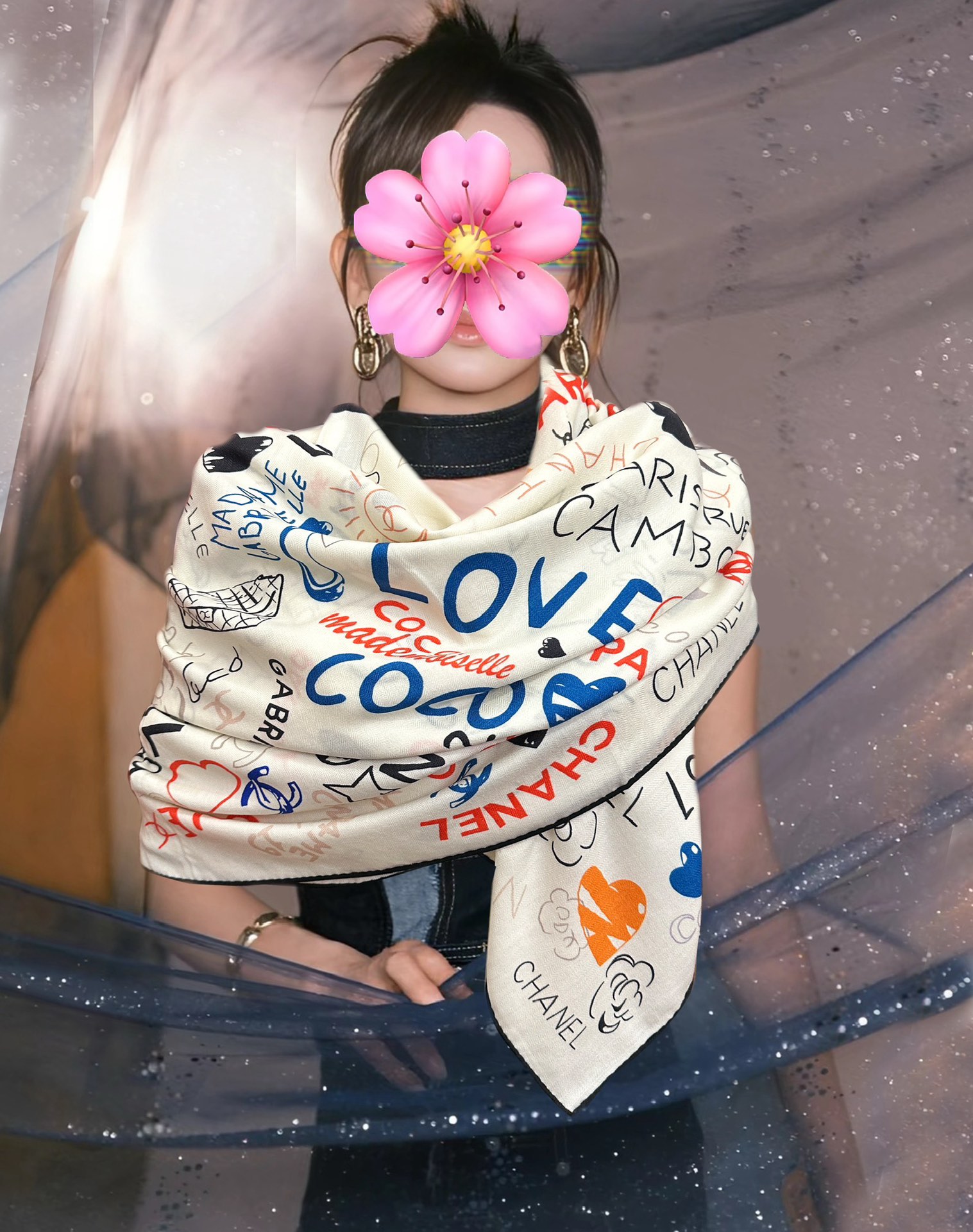 NO:603733,New 2025 Chanel ZG Synchronization [Graffiti Print Series] So beautiful [Hair] Classic camellia hat design with elegant style [Gift] ~ Temperament to the core [Color] The fabrics of the new season of Grandma Xiang are super high-end, really super soft, silky smooth [Sun] Strong toughness and not easy to be snagged! This year's new series ~ I'm really impressed by the design. [Strong] A small fragrant silk scarf [Color] gives you the best match [Lip] The upper body effect is simply elegant and temperamental [Gift] Very smart. Layered and elegant texture. [Celebration] Fragrant powder must be used [Hair] Upper body effect Needless to say, it’s so beautiful (it feels better when paired with clothing, shoes and bags) [Beer] is definitely more beautiful in person [Strong] Classic black and white [Sun] Size 140x140, material 30 silk cashmere, 3-color high version scarf, high version scarf, chanel, real silk,hats19860909新款2025 香奈儿 ZG同步【涂鸦印花系列】 太美了 [發]经典茶花帽子设计优雅风[礼物]~气质到骨子里[色]香奶奶新一季的面料超高级,真心超级柔软,丝丝顺滑[太阳]韧性很强 不容易被轻易勾丝！今年新出的系列~真的被这样的设计美到[强]一条小香的丝巾[色]给你最好的搭配[嘴唇]上身效果简直优雅气质到不行[礼物]非常灵动.层次优雅质感.[庆祝]香粉必入[發]上身效果真的不用多说的美(搭配服饰鞋包更有感觉)[啤酒]实物绝对更美[强]经典黑白色[太阳]尺寸140x140、材质30真丝丝羊绒,3色高版本围巾,高版本围巾,chanel,real silk,hats,scarf