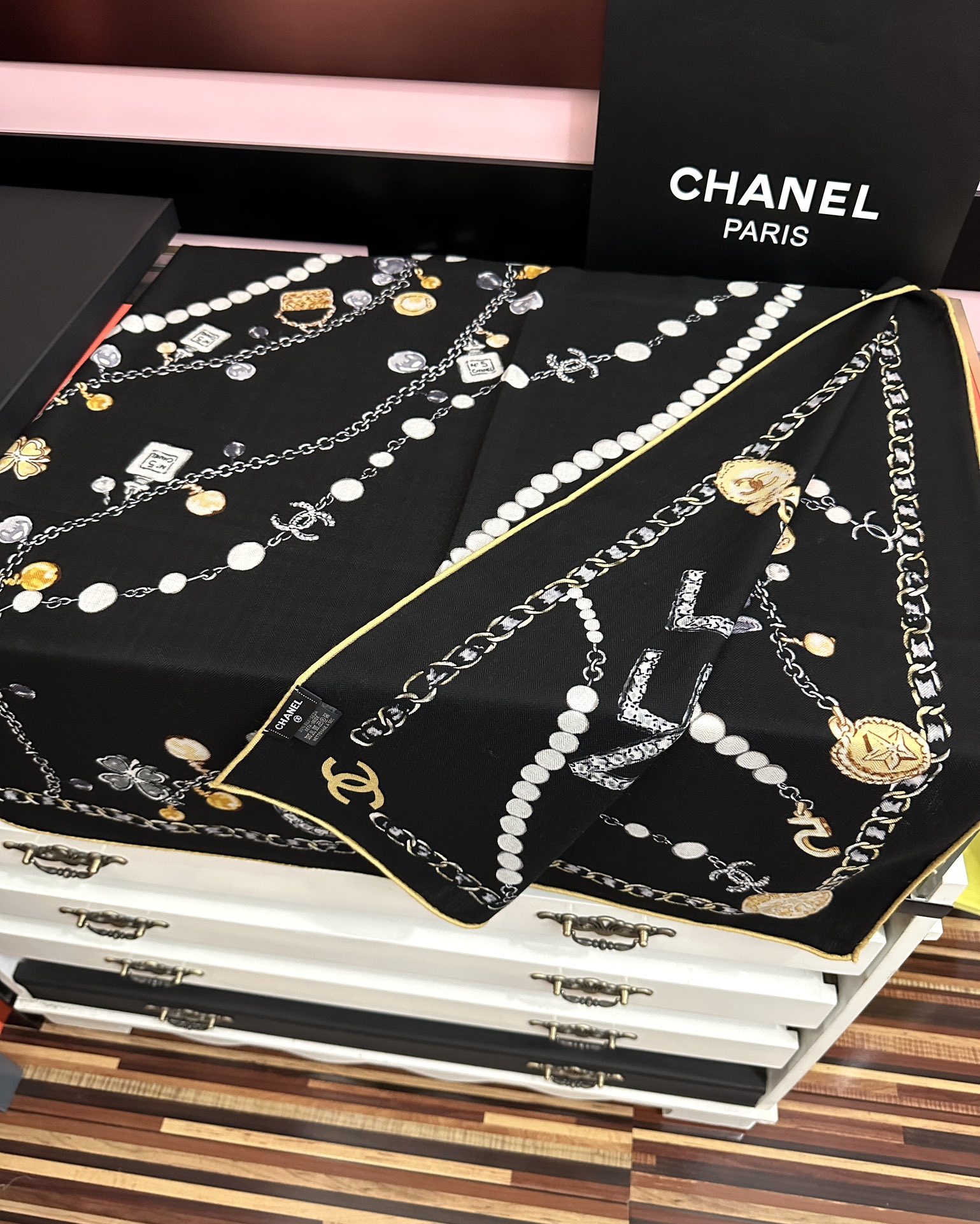 新款❤️2025 香奈儿 ZG同步 太美了 【双面同色】香奶奶永远设计优雅风格[礼物]~气质到骨子里[色