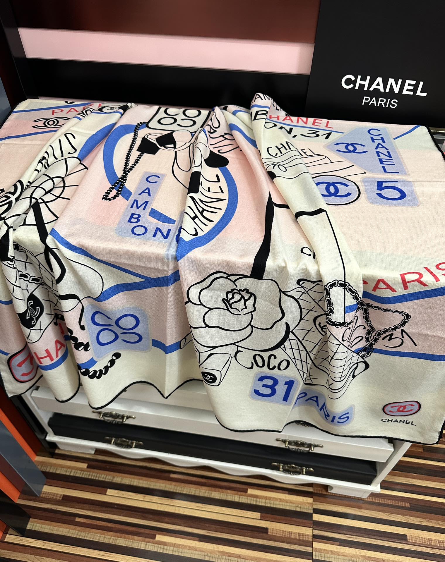 上新❤️ 香奈儿 ZG同步 2025新款 太美了 【双面同色】顶级设计优雅风[礼物]~气质到骨子里[色]