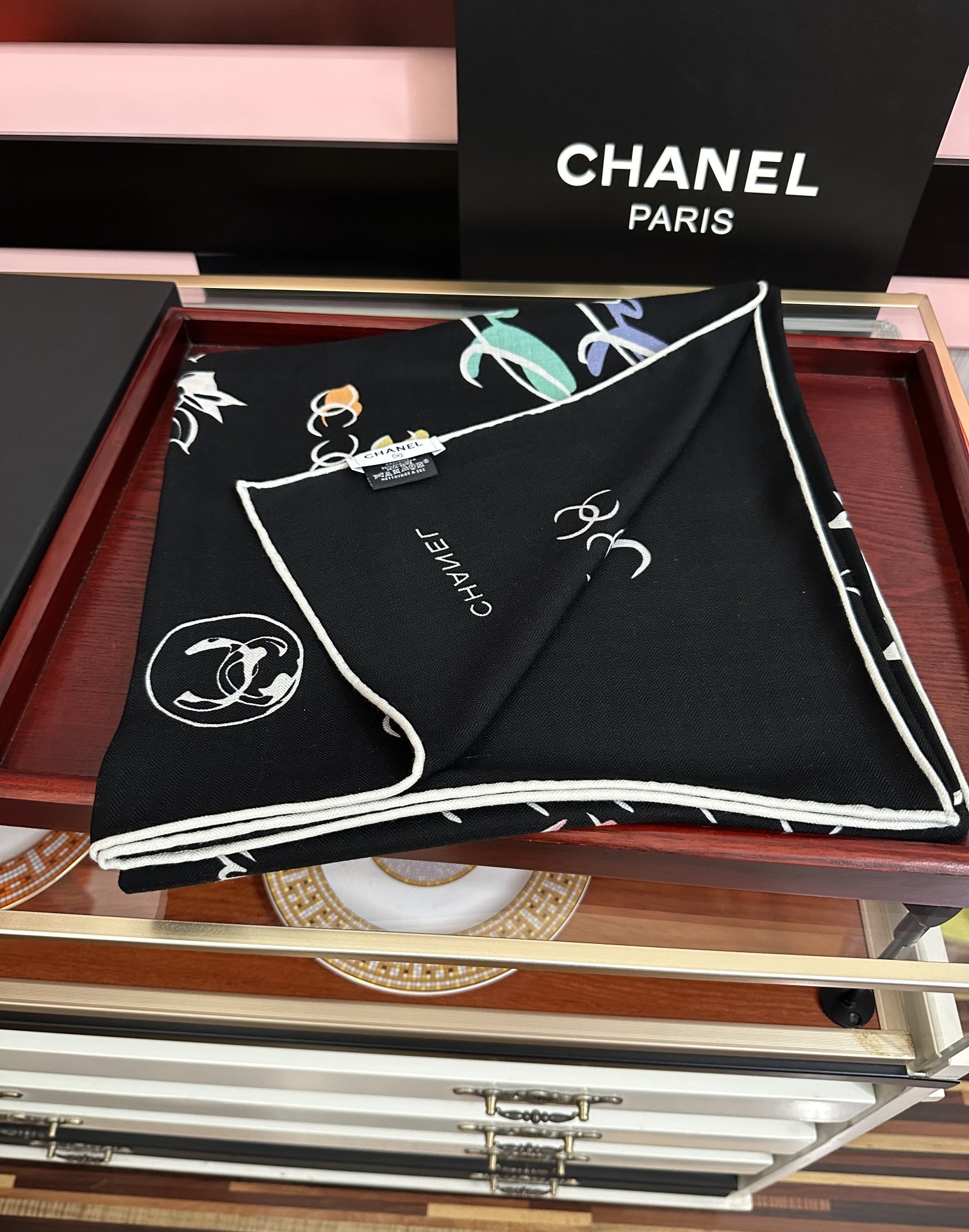 上新❤️ 2025香奈儿 太美了 【双面同色】[發]经典设计优雅风[礼物]~气质到骨子里[色]香奶奶新一