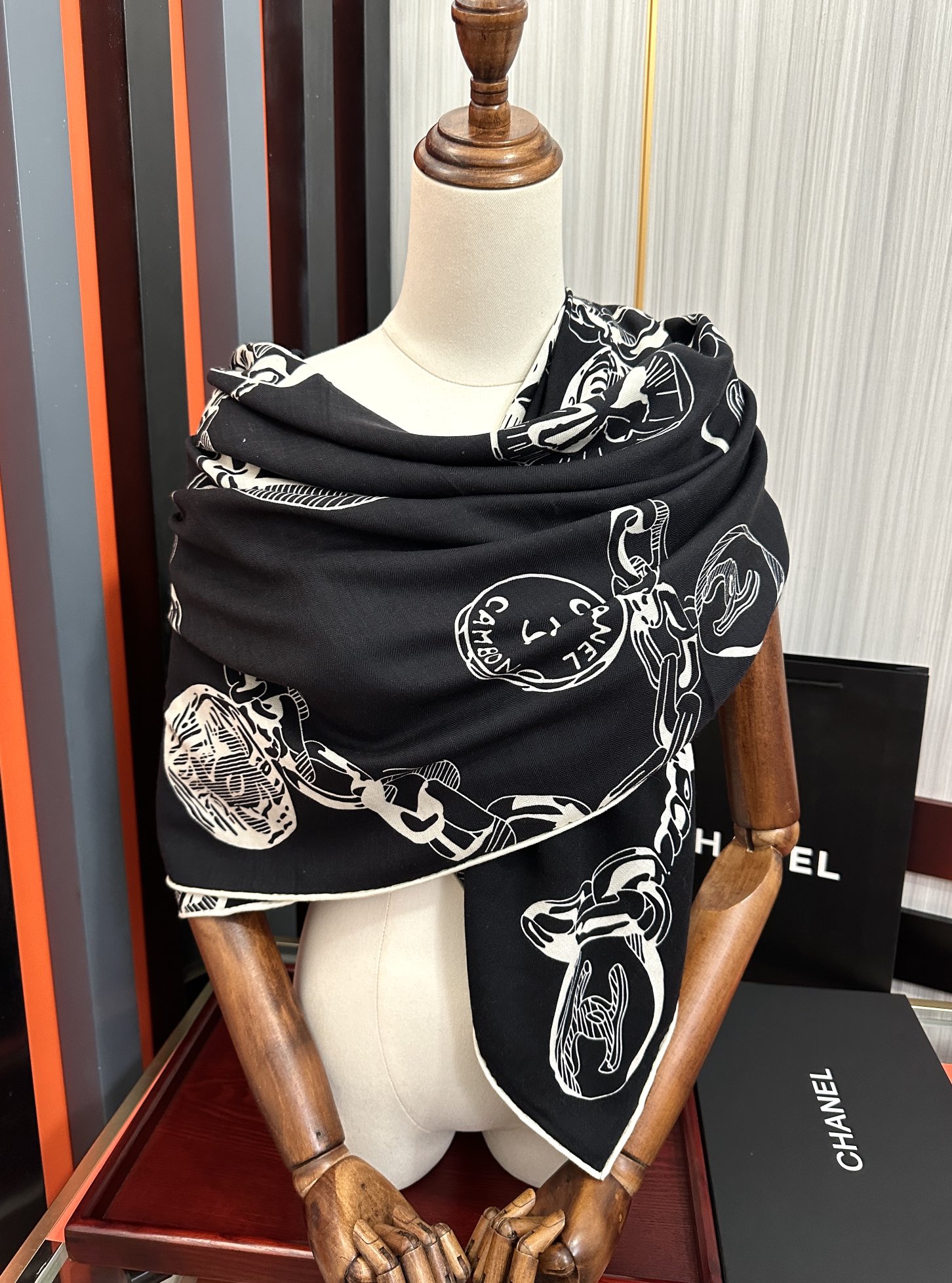 。新款 香奈儿ZG同步 2025【双面同色】经典双C优雅Coco风[礼物]~气质到骨子里[色]香奶奶新一