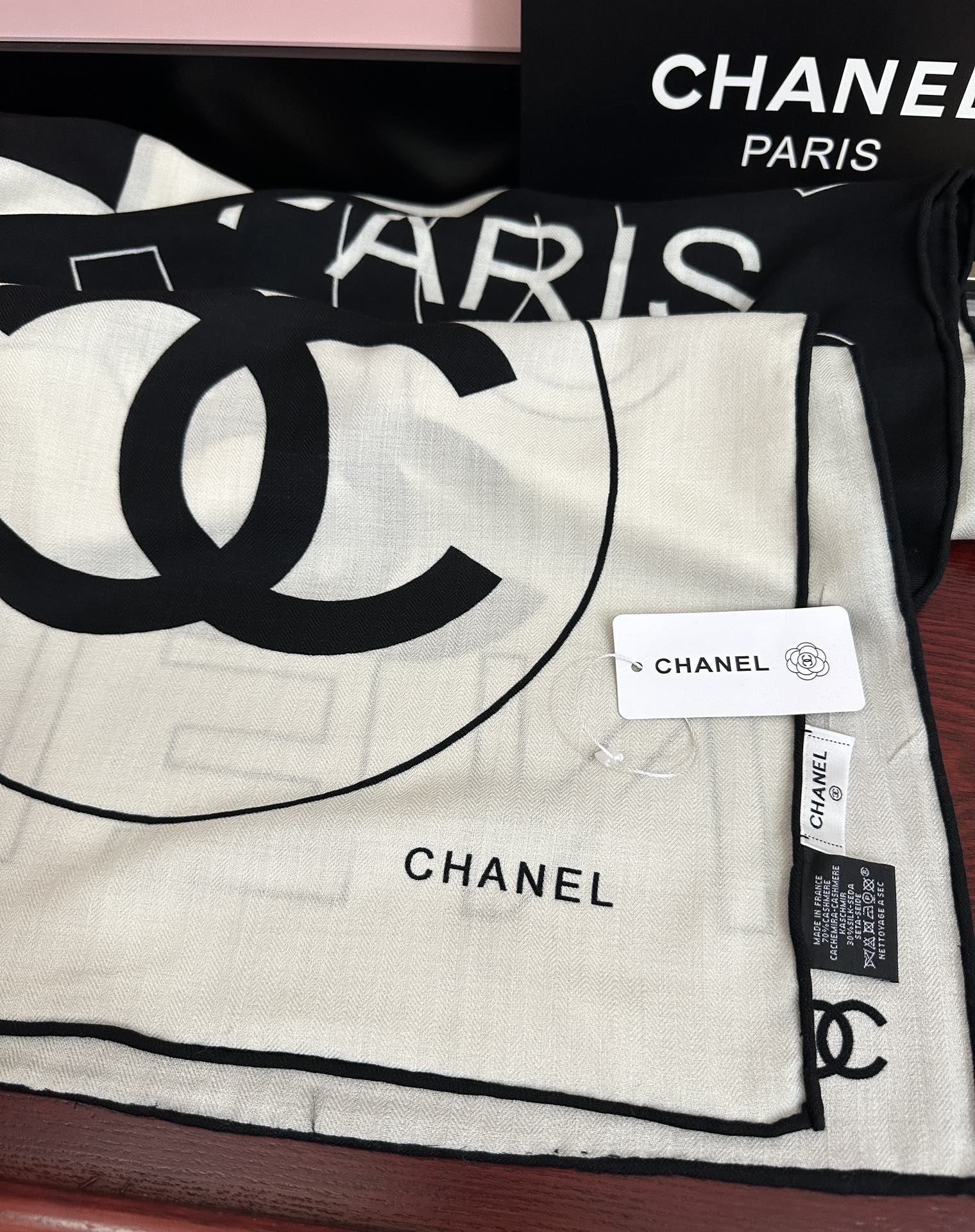 上新❤️2025 香奈儿 香奶奶永远都那么经典 太美了 【双面同色】大双C标志 设计优雅[礼物]~气质到