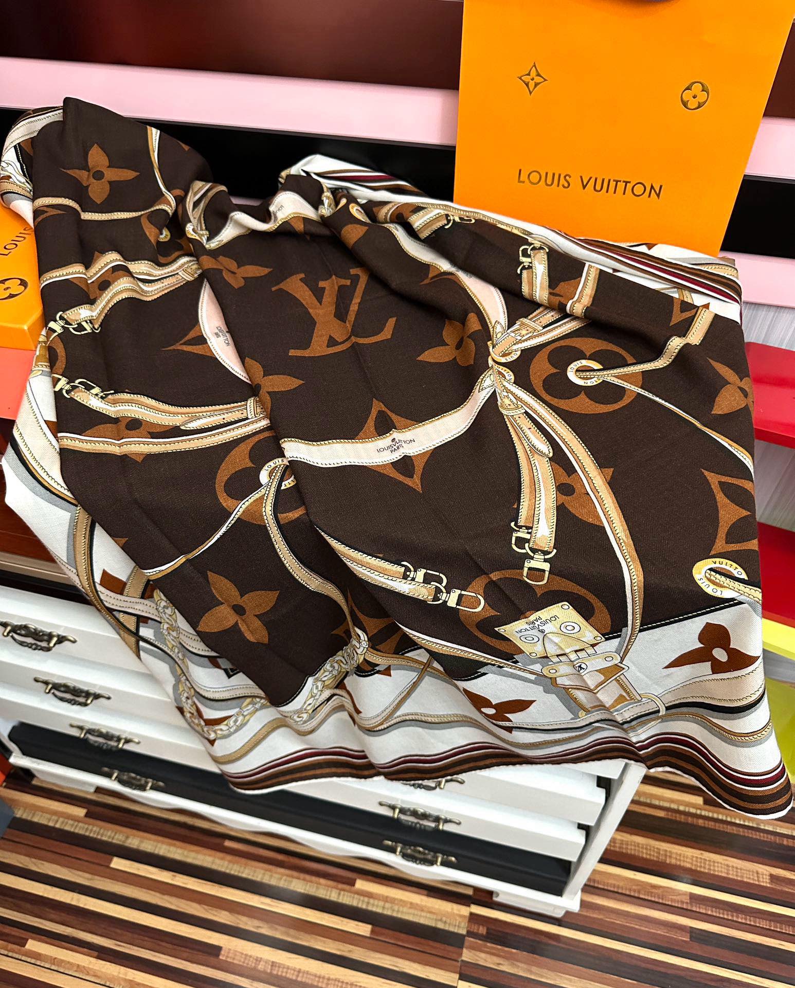 新款❤️LV 2025经典 【双面同色】经典优雅[礼物]~气质到骨子里[色]新一季的面料超高级，真心超级