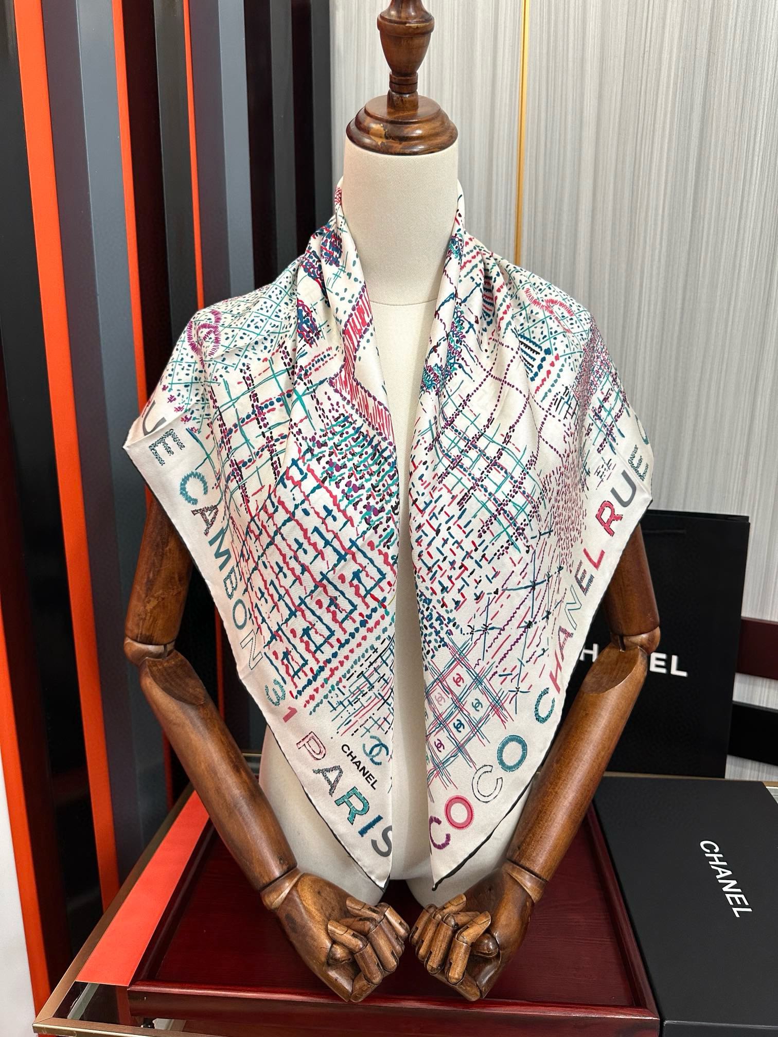 。上新 2025小香🌟【小香集】太美了[庆祝]四季都可以用‼️真心美的让人非常非常心动 上身效果简直美翻