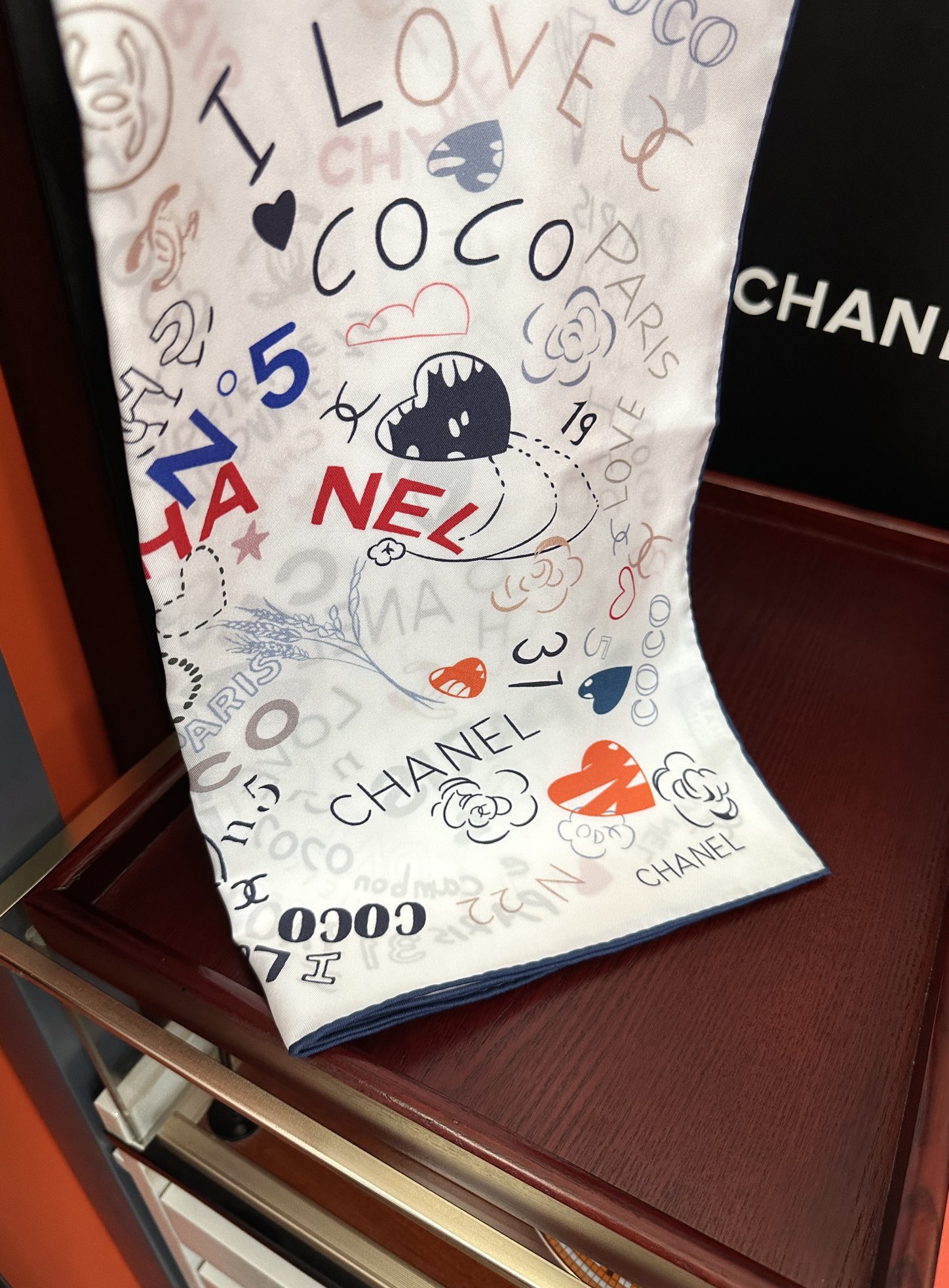 。香奈儿【18mm双面同色】浪漫爱情重磅推荐[色]真的超级爱的款式❤️Love,真情永在[得意]一条印有