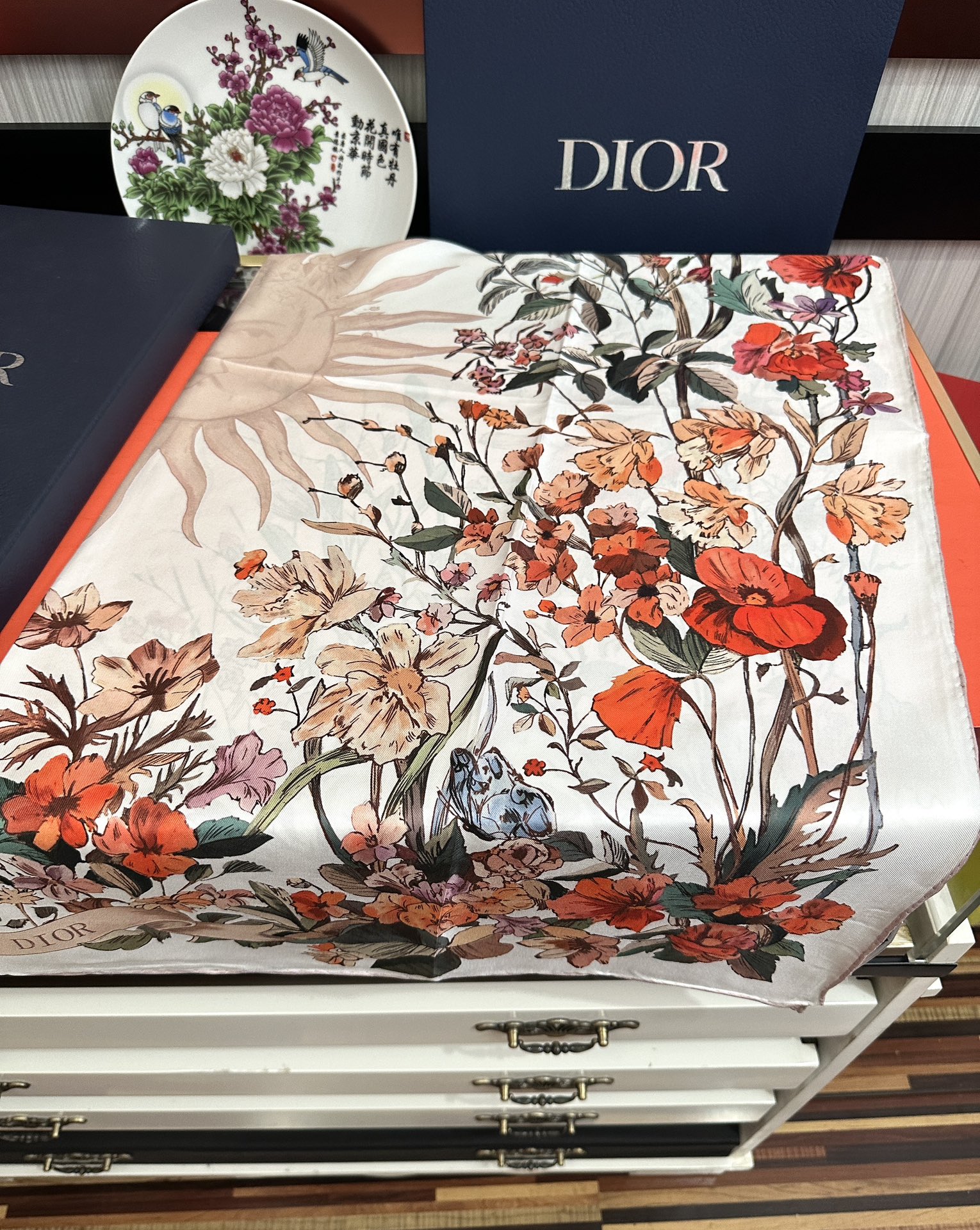 。 迪奥2025春夏季新款，【太阳花神系列】太美了[玫瑰]买到都说好👍下手一定要快高端 大爱❤️女人尤物