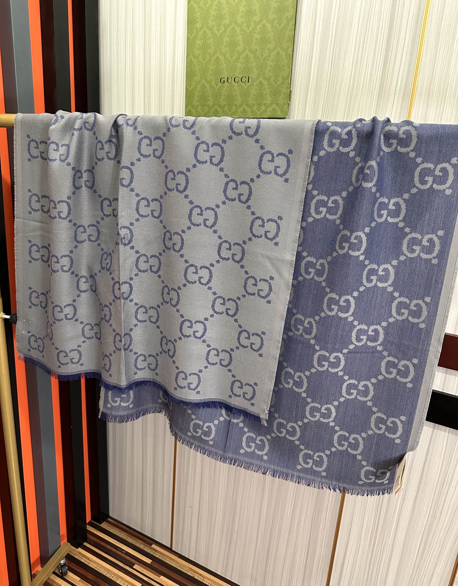 💖高品质 古奇【GG格子双面长巾】[爱心]中性款男女都可以用，😄经典GG图案是在30年代开始使用的标志性