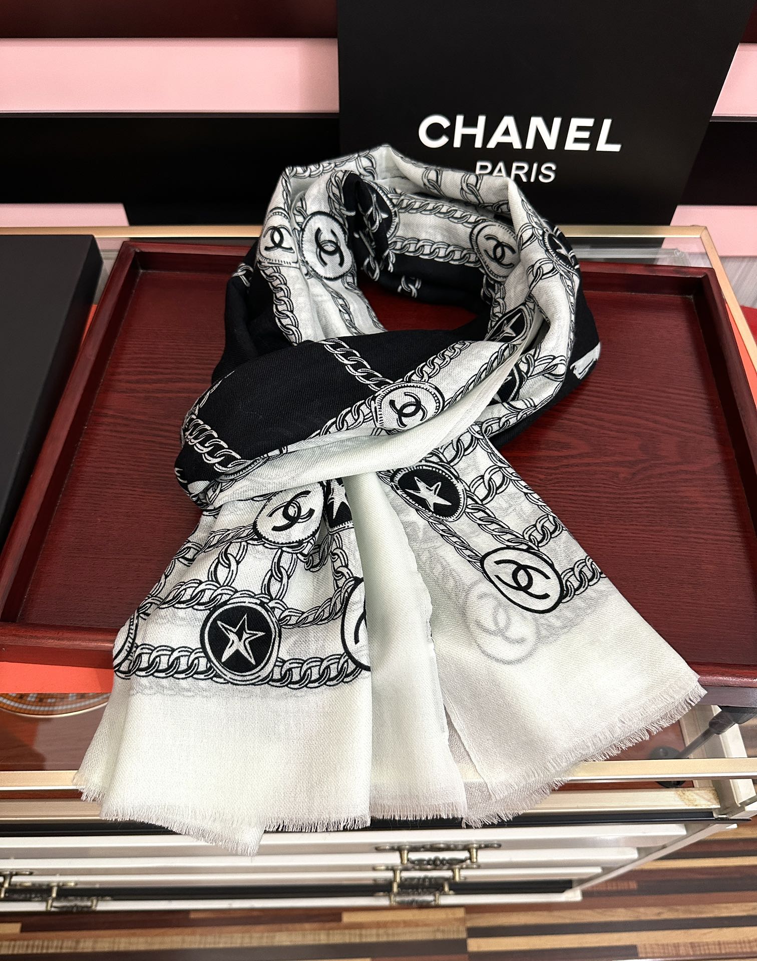 新款❤️香奈儿 ZG同步 太美了 女士们必备款秋冬首选 经典优雅Coco风[礼物]~气质到骨子里[色]香