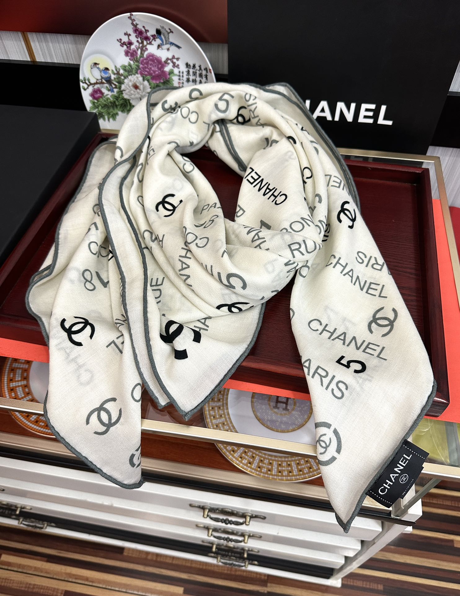 ❤️香奈儿 2025【双面同色字母印花】太美了[發]经典茶花帽子🎩设计优雅风[礼物]~气质到骨子里[色]