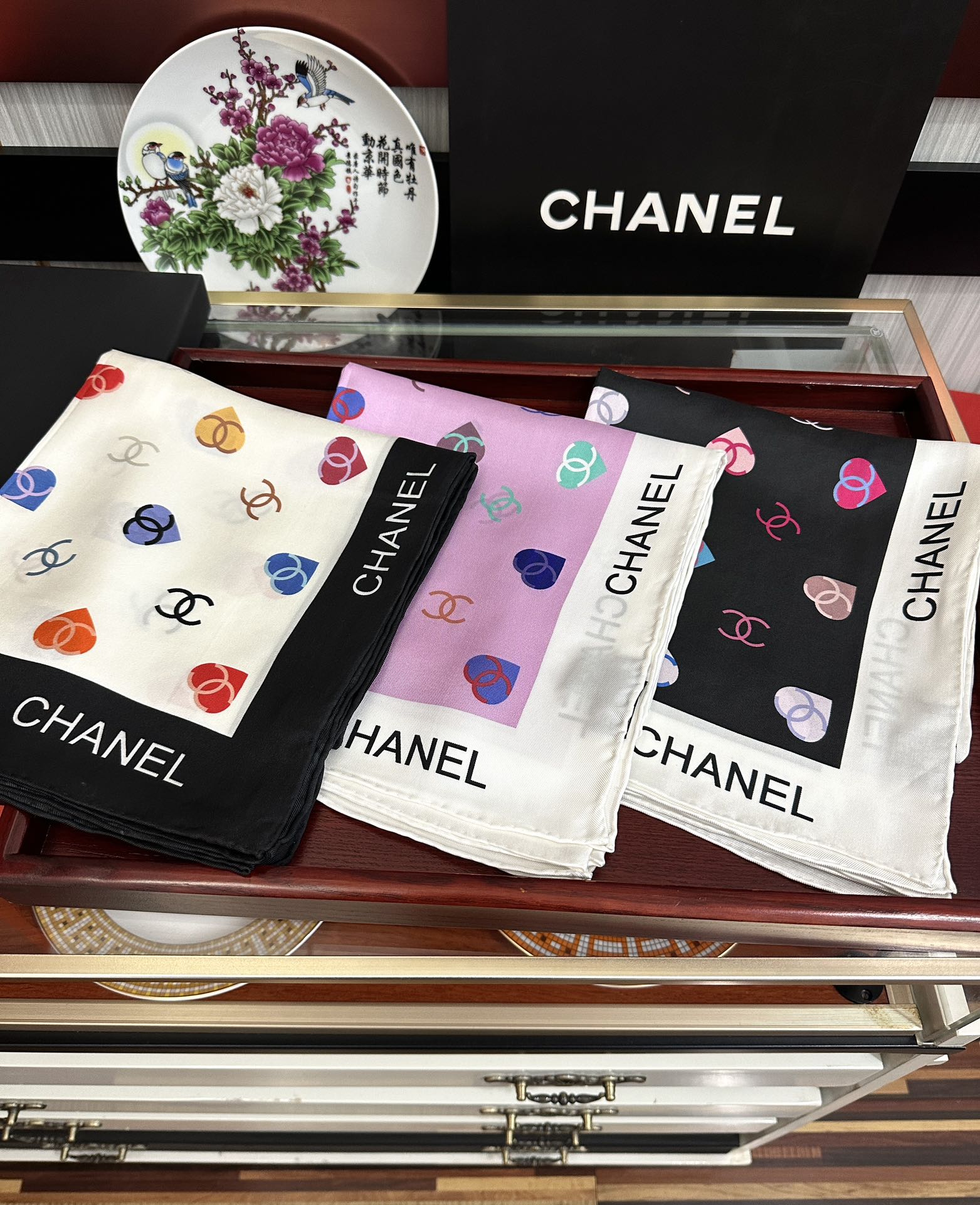 。上新小香2025【蝴蝶结】春夏季新款，太美了[玫瑰]买到都说好👍下手一定要快高端 大爱❤️女人尤物 货