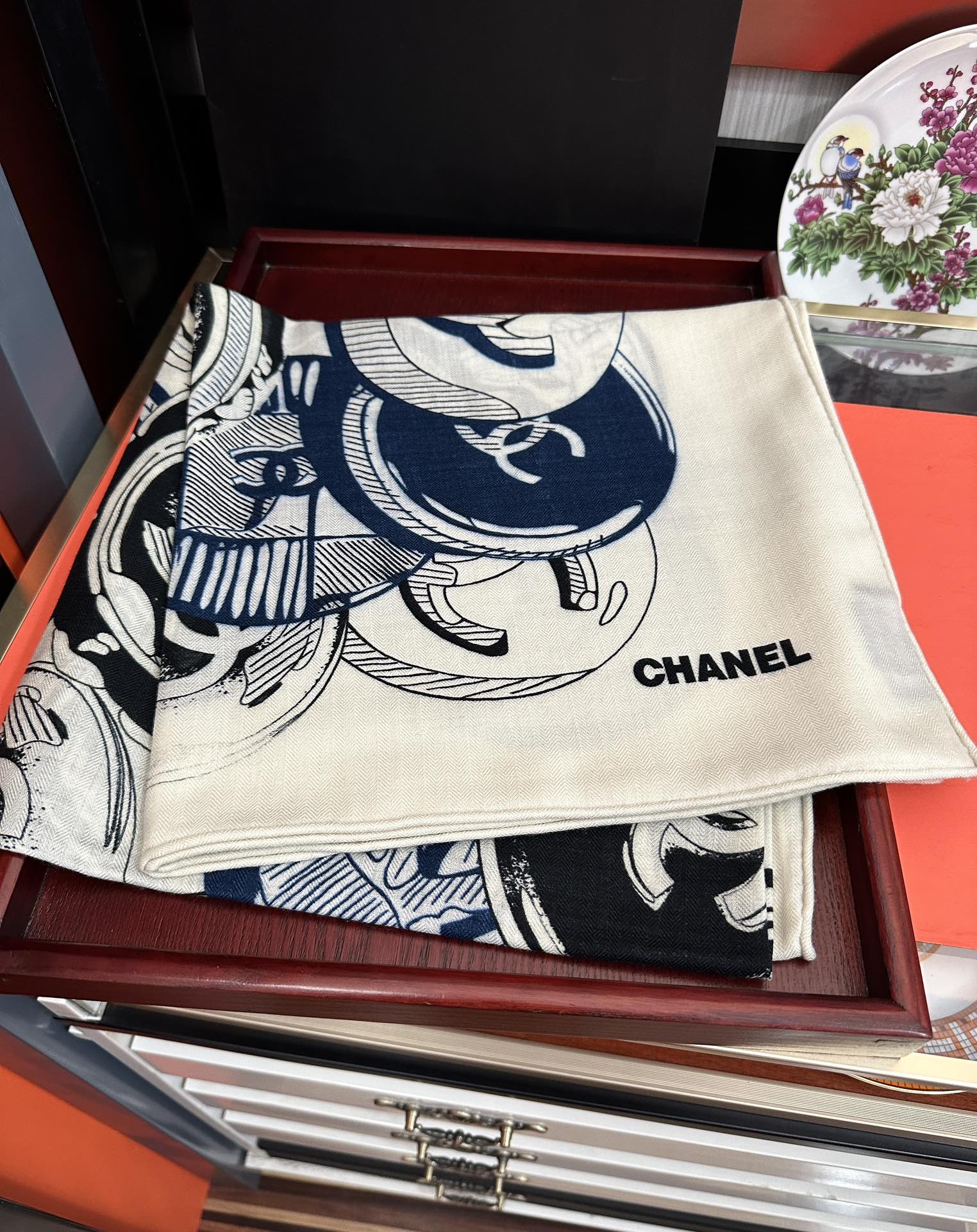 。香奈儿 【双面同色】2025 经典双C优雅Coco风[礼物]~气质到骨子里[色]香奶奶新一季的面料超高