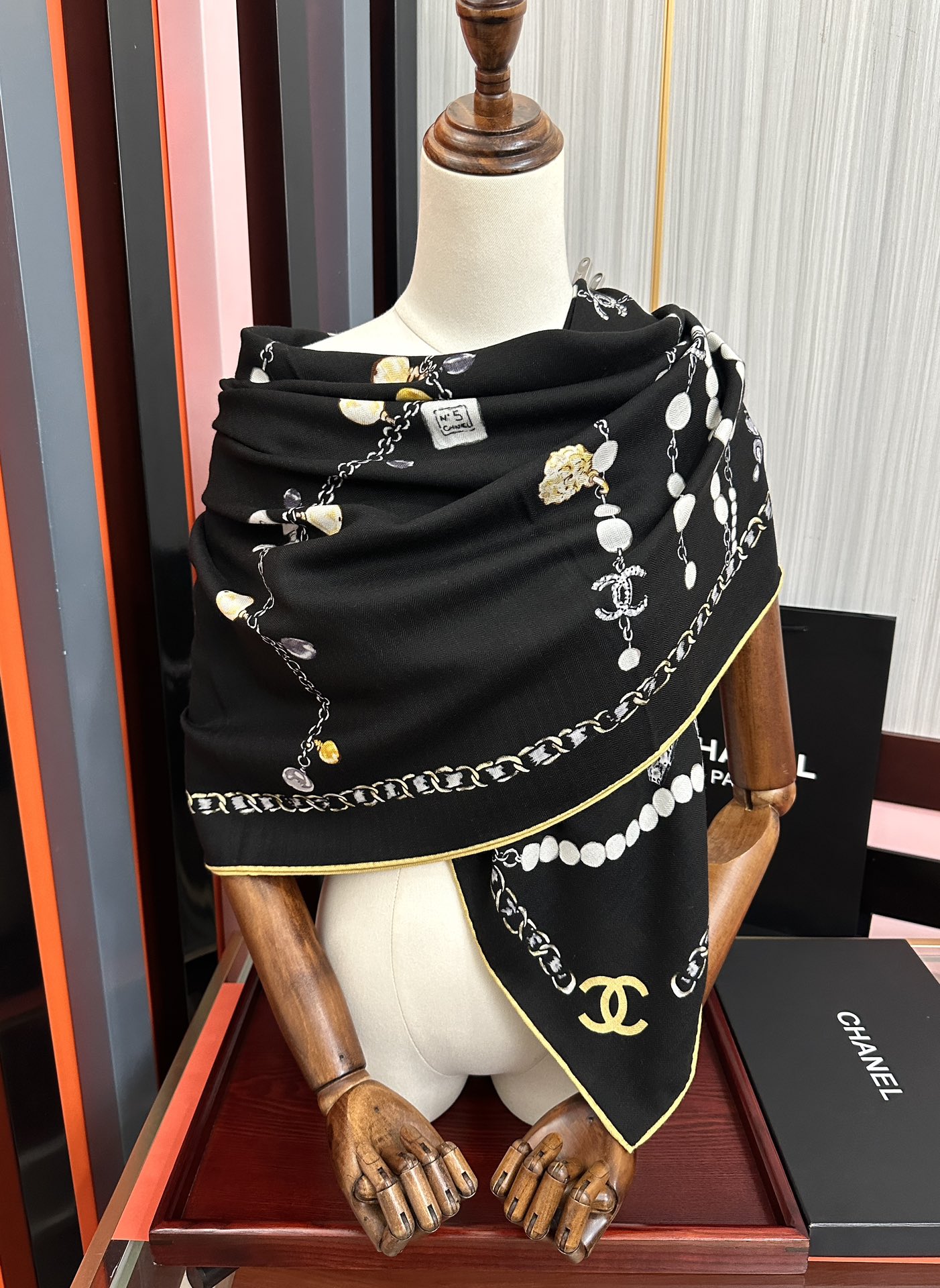 新款❤️2025 香奈儿 ZG同步 太美了 【双面同色】香奶奶永远设计优雅风格[礼物]~气质到骨子里[色