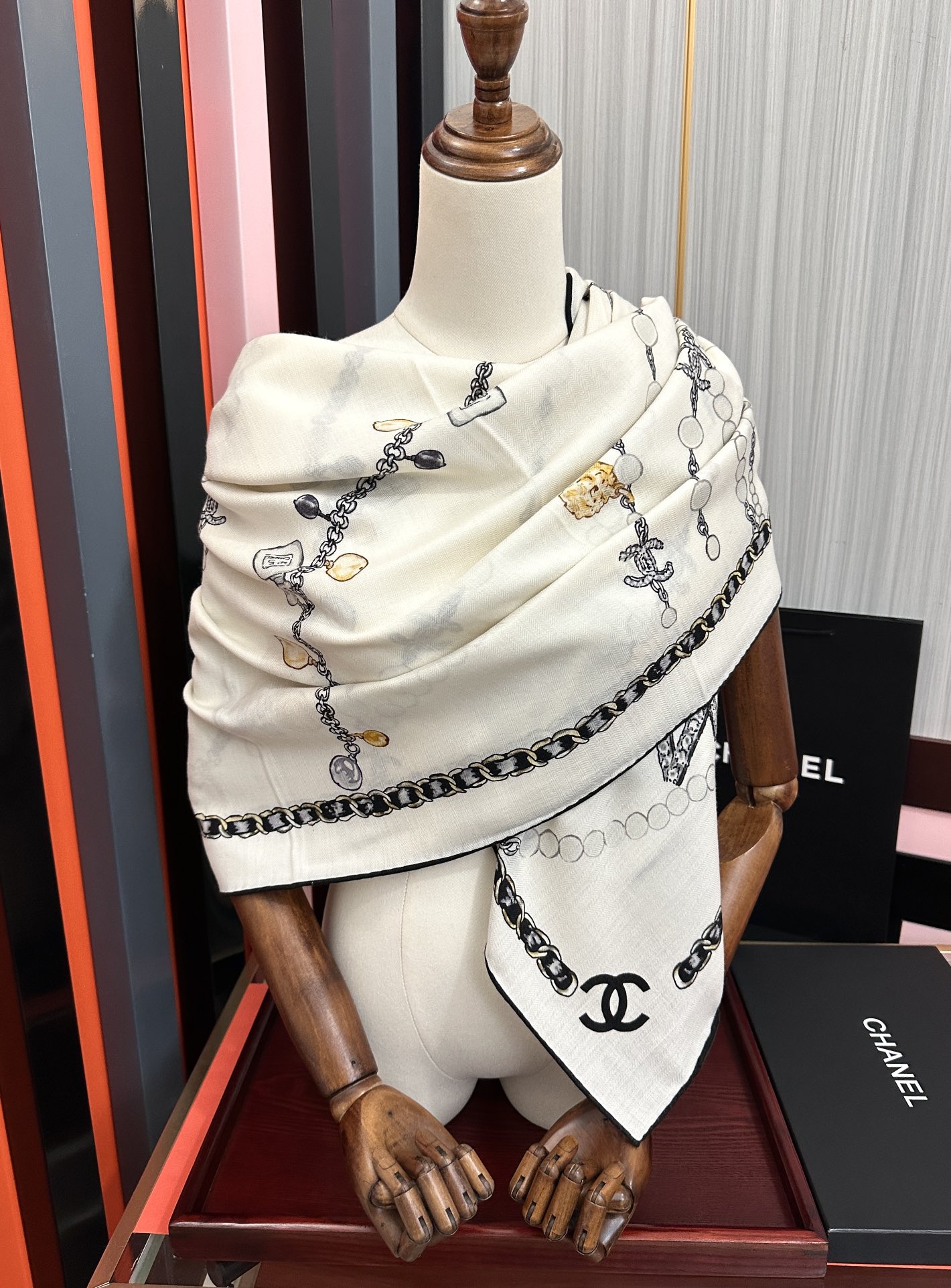 新款❤️2025 香奈儿 ZG同步 太美了 【双面同色】香奶奶永远设计优雅风格[礼物]~气质到骨子里[色