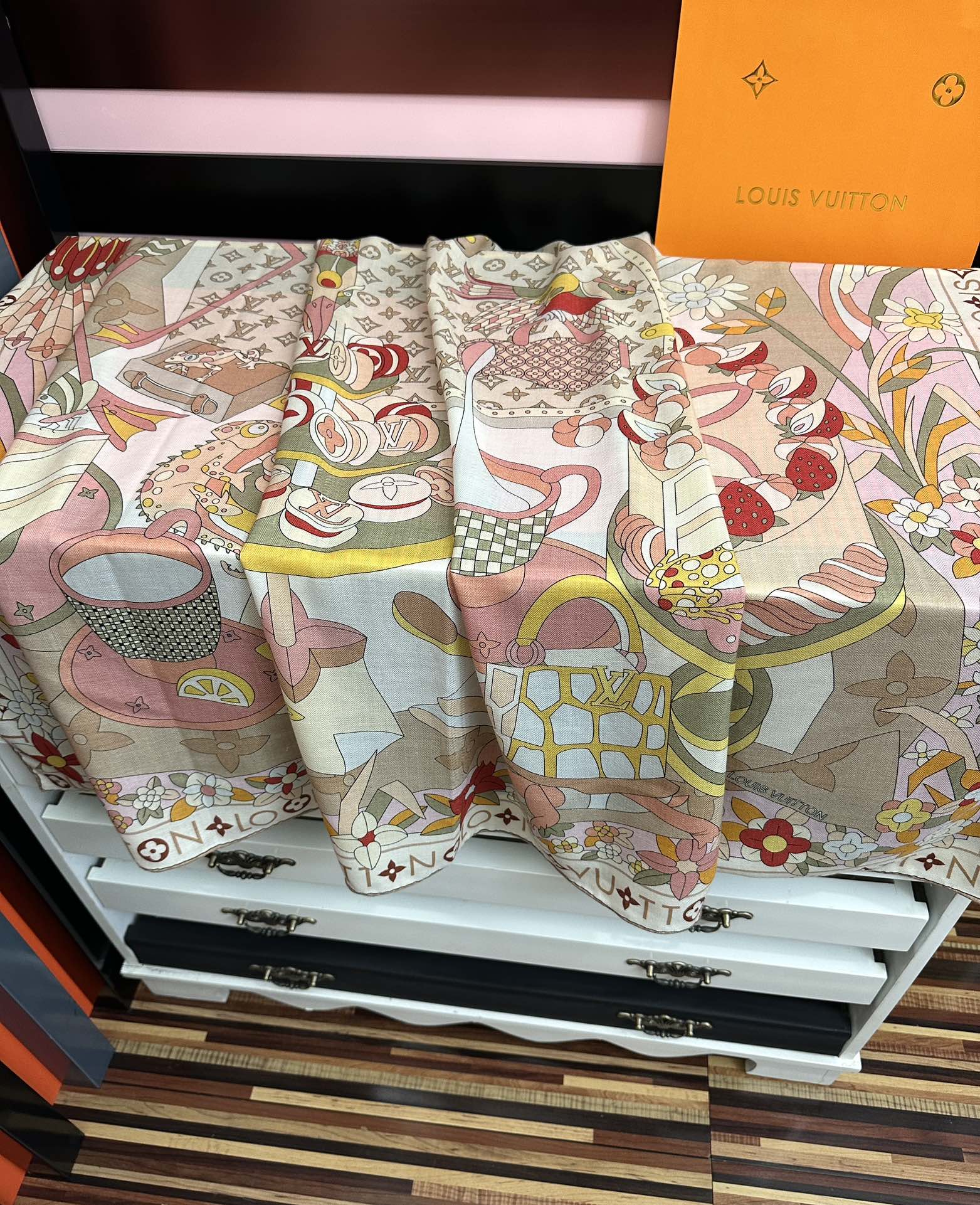 ❤️新款LV 2025高品质 ZG同步【双面同色】经典优雅[礼物]~气质到骨子里[色]新一季的面料超高级