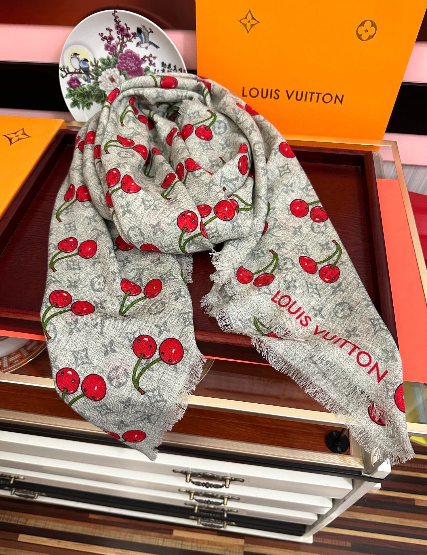 上新❤️LV 2025【双面同色樱桃🍒】经典优雅[礼物]~气质到骨子里[色]新一季的面料超高级，真心超级