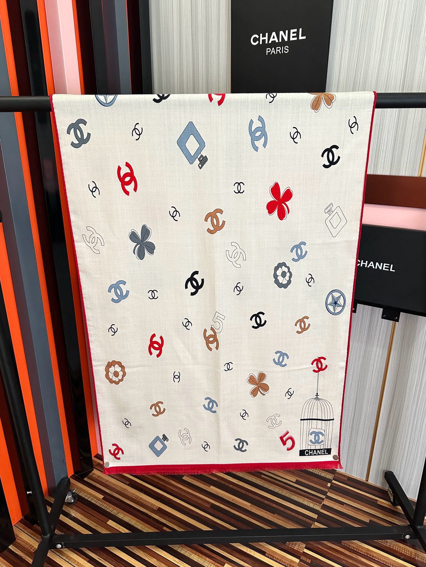 。新款 小香 双面同色 2025【5号香水瓶】太美了[吃瓜]下手一定要快[嘴唇]四季都可以用[勾引]真心