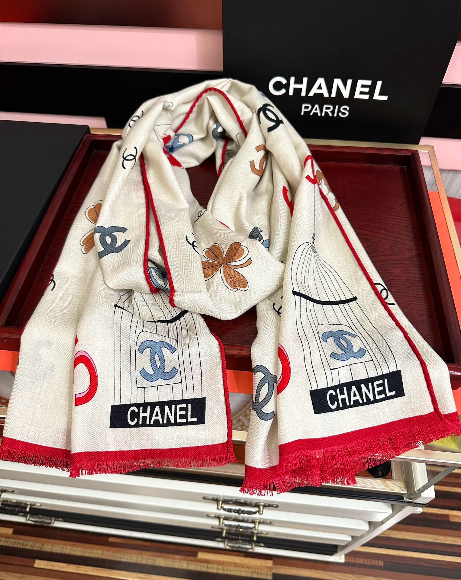 。新款 小香 双面同色 2025【5号香水瓶】太美了[吃瓜]下手一定要快[嘴唇]四季都可以用[勾引]真心