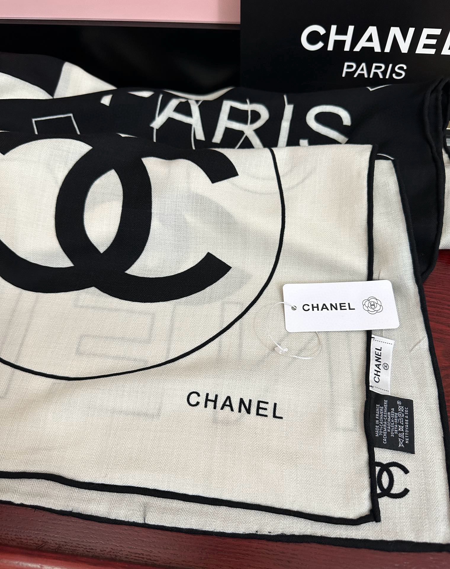 上新❤️2025 香奈儿 香奶奶永远都那么经典 太美了 【双面同色】大双C标志 设计优雅[礼物]~气质到