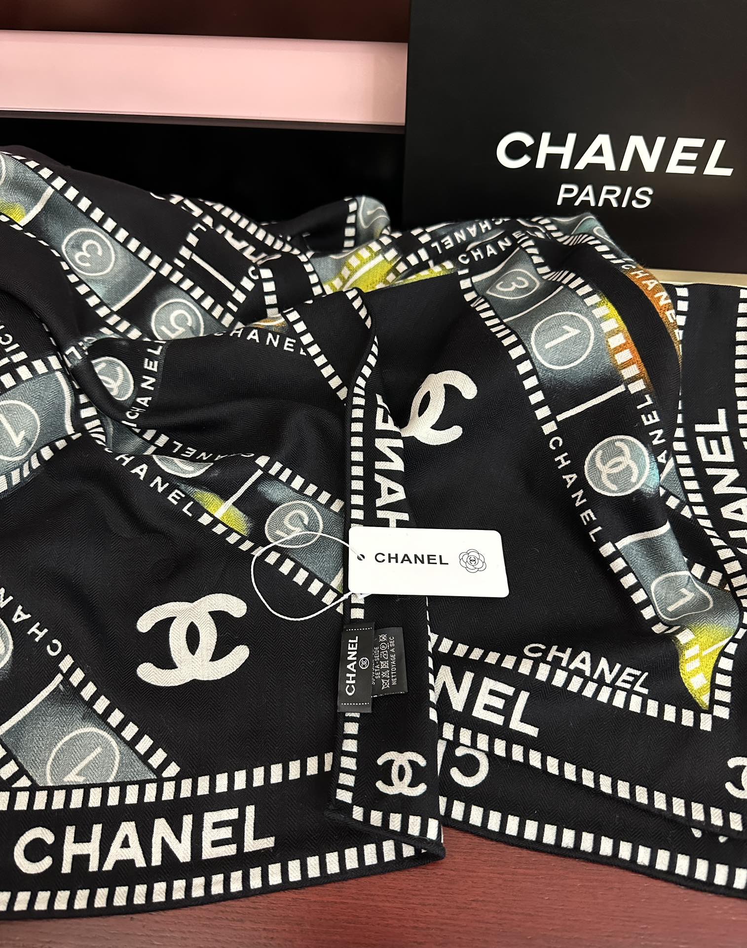 上新❤️香奈儿 ZG同步 太美了 【双面同色】香奶奶永远设计优雅风格[礼物]~气质到骨子里[色]香奶奶新