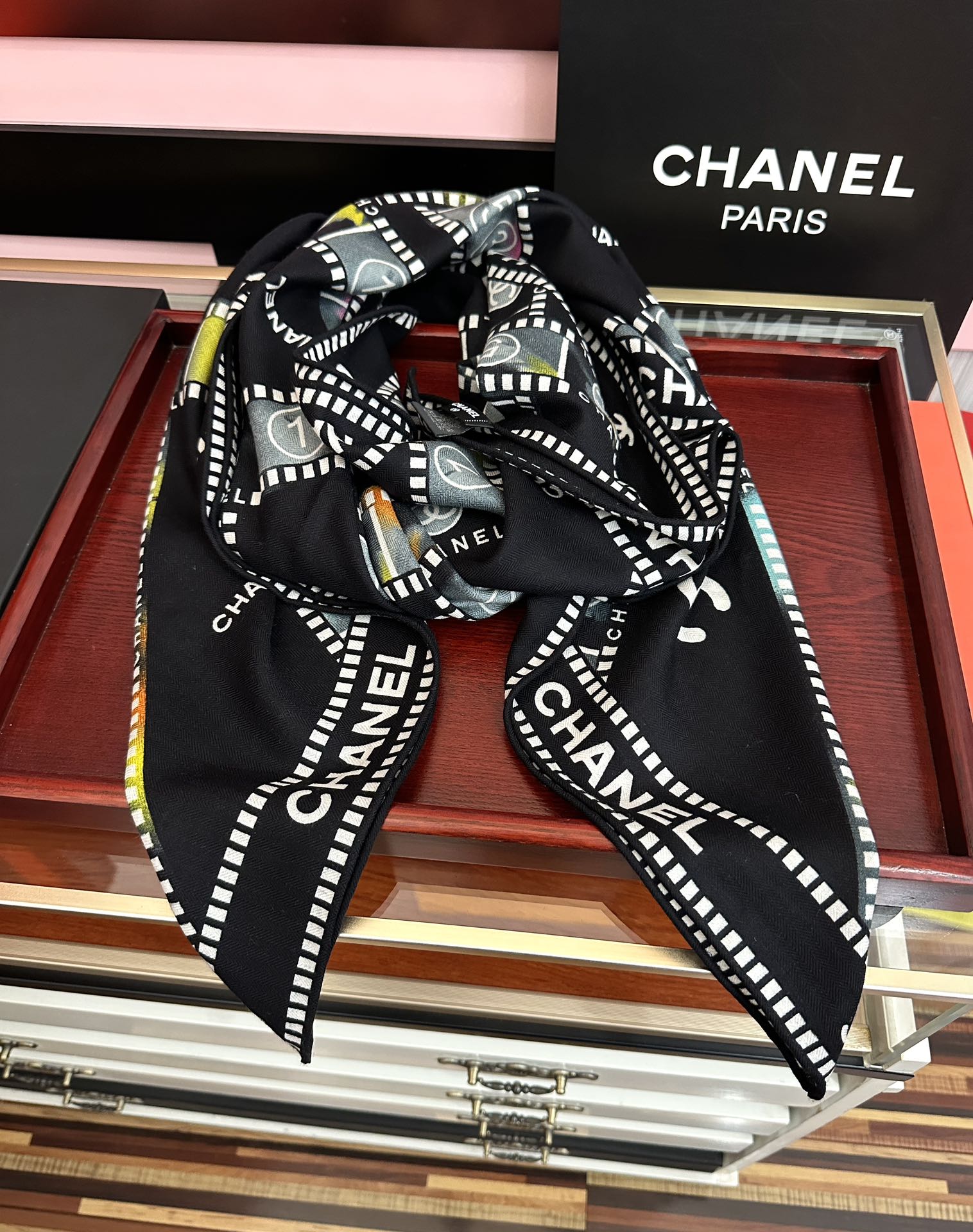 上新❤️香奈儿 ZG同步 太美了 【双面同色】香奶奶永远设计优雅风格[礼物]~气质到骨子里[色]香奶奶新