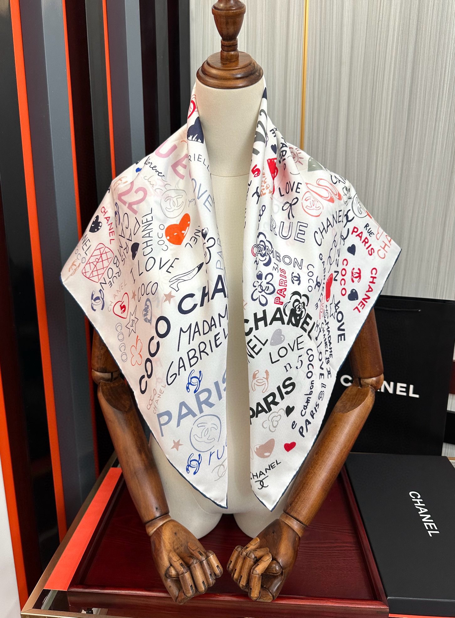 。香奈儿【18mm双面同色】浪漫爱情重磅推荐[色]真的超级爱的款式❤️Love,真情永在[得意]一条印有