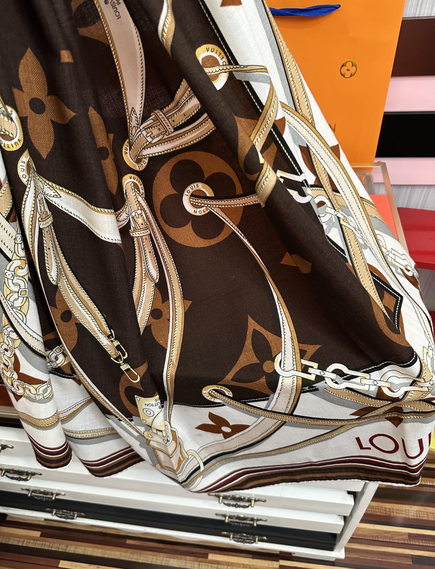 新款❤️LV 2025经典 【双面同色】经典优雅[礼物]~气质到骨子里[色]新一季的面料超高级，真心超级