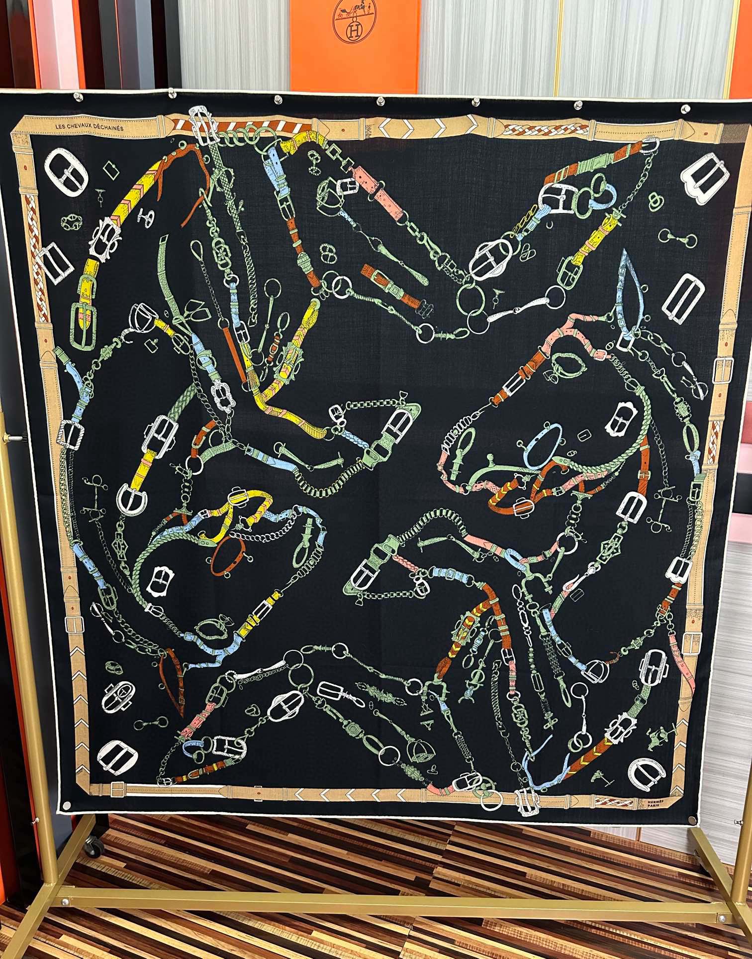 新款❤️ 爱马士2025【双面同色】ZG同步最新款 买了都说好看顶级工艺超值[嘴唇]专柜爆款🎁🎁羊绒方巾