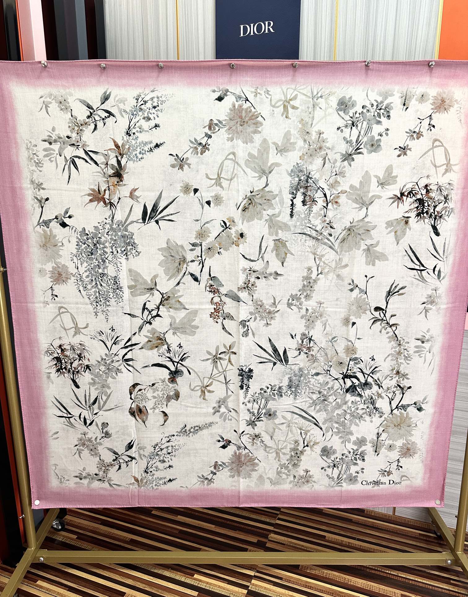 新款❤️迪奥 ZG同步 2025【双面同色】经典优雅[礼物]~气质到骨子里[色]新一季的面料超高级，真心