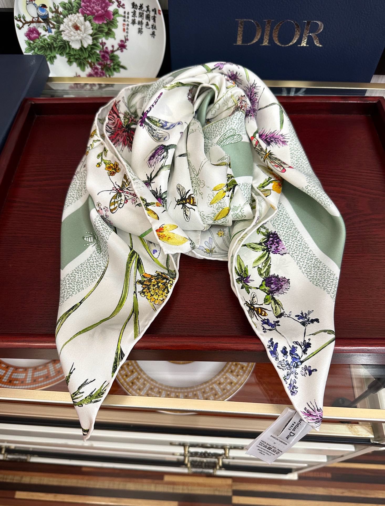 。高版本 迪奥 太美了 2025春夏季新款，太美了[玫瑰]买到都说好👍下手一定要快高端 大爱❤️女人尤物