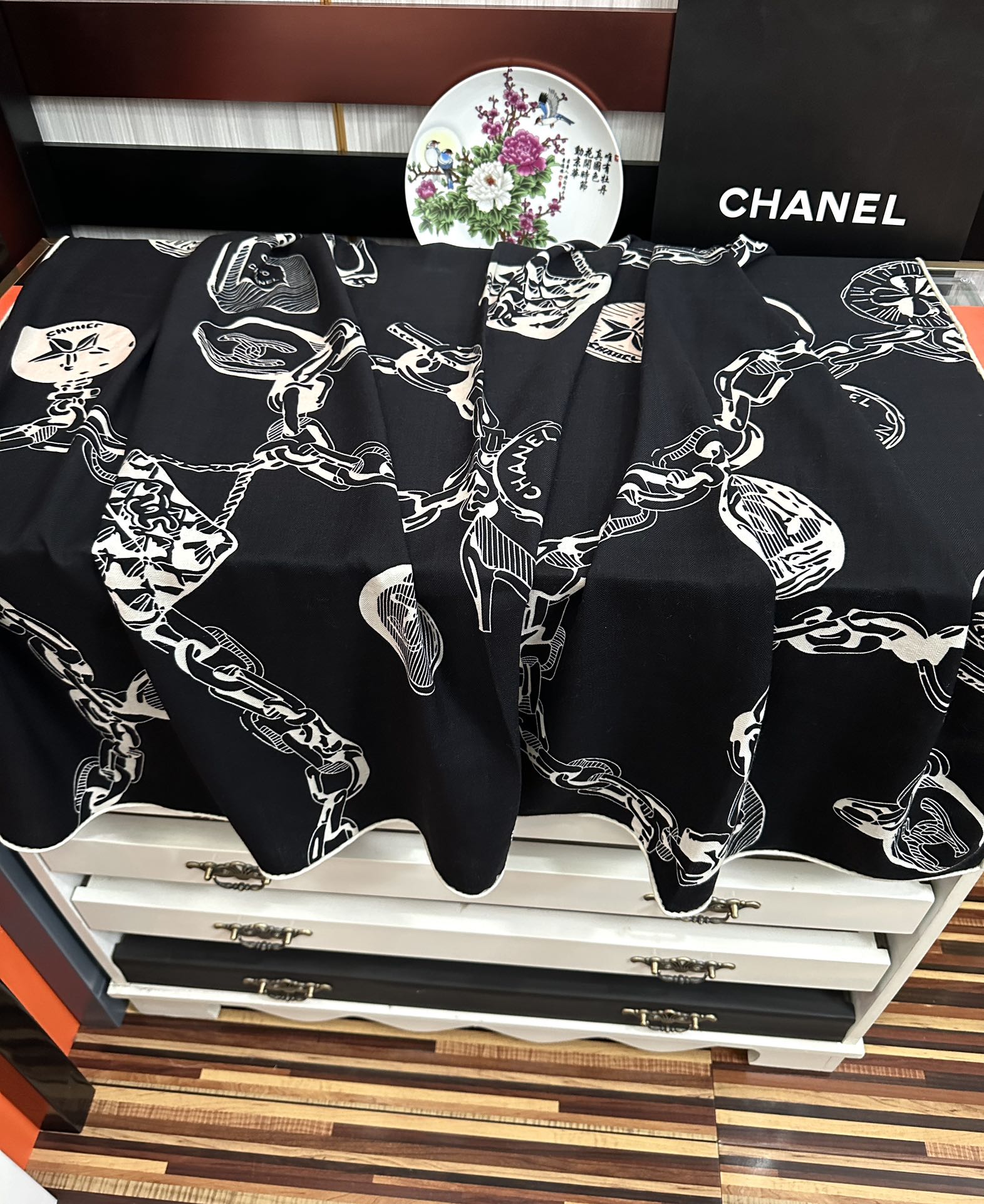 。新款 香奈儿ZG同步 2025【双面同色】经典双C优雅Coco风[礼物]~气质到骨子里[色]香奶奶新一